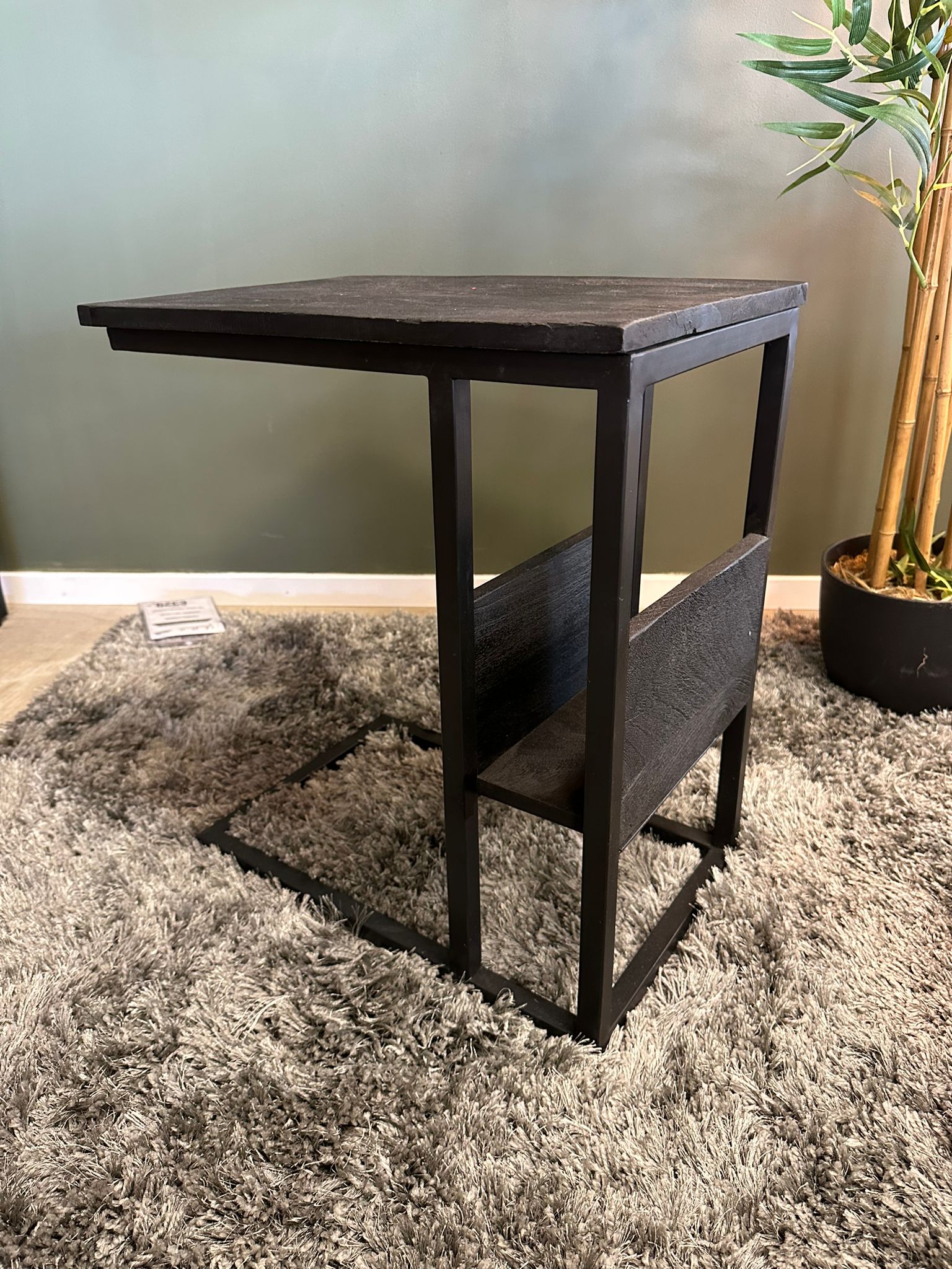 Bijzettafel I Lecturebak I Zwart