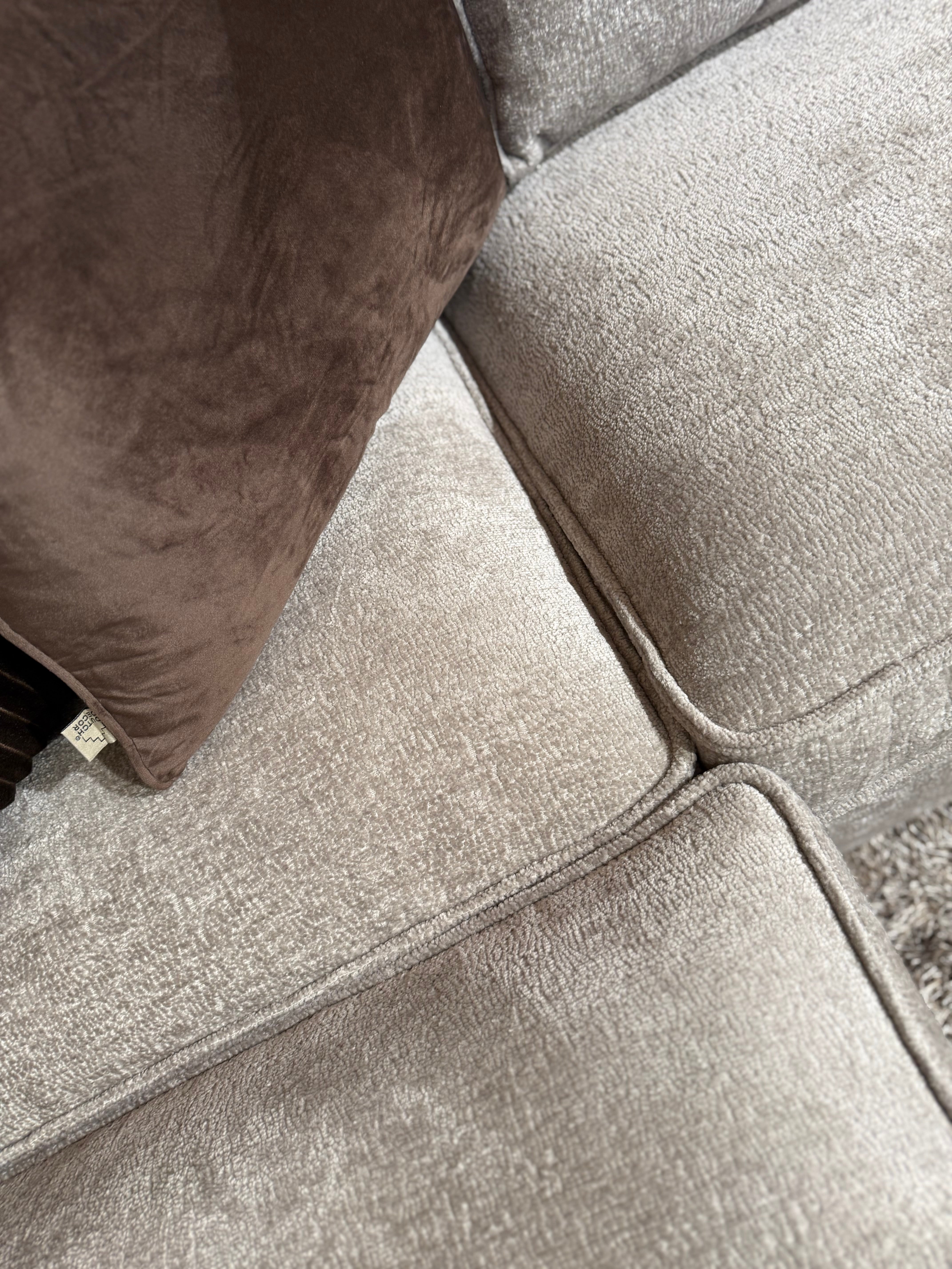 Bankstel Anna - Trenza 08 Taupe - 275 x 225 cmm