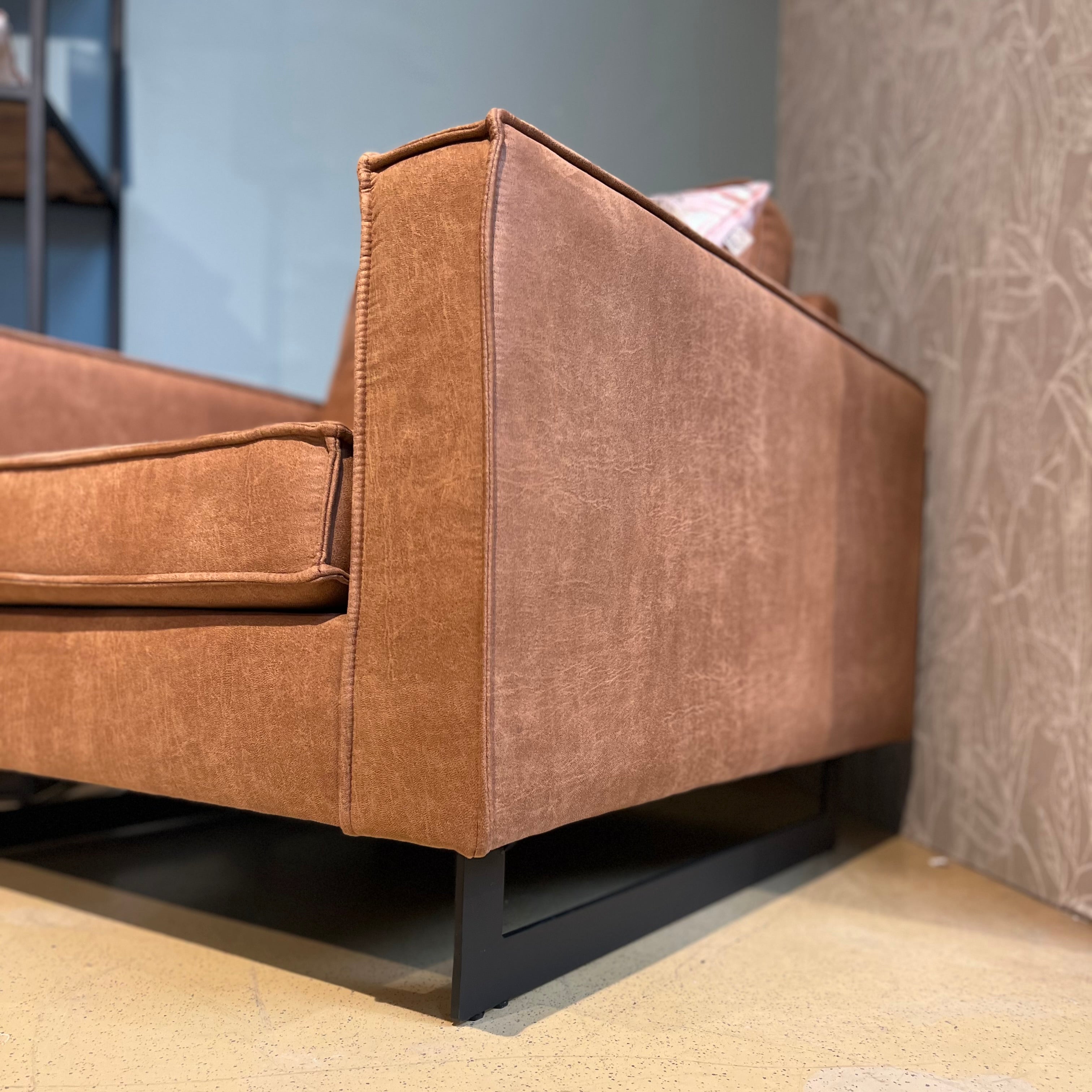 Loveseat Jane - Cognac