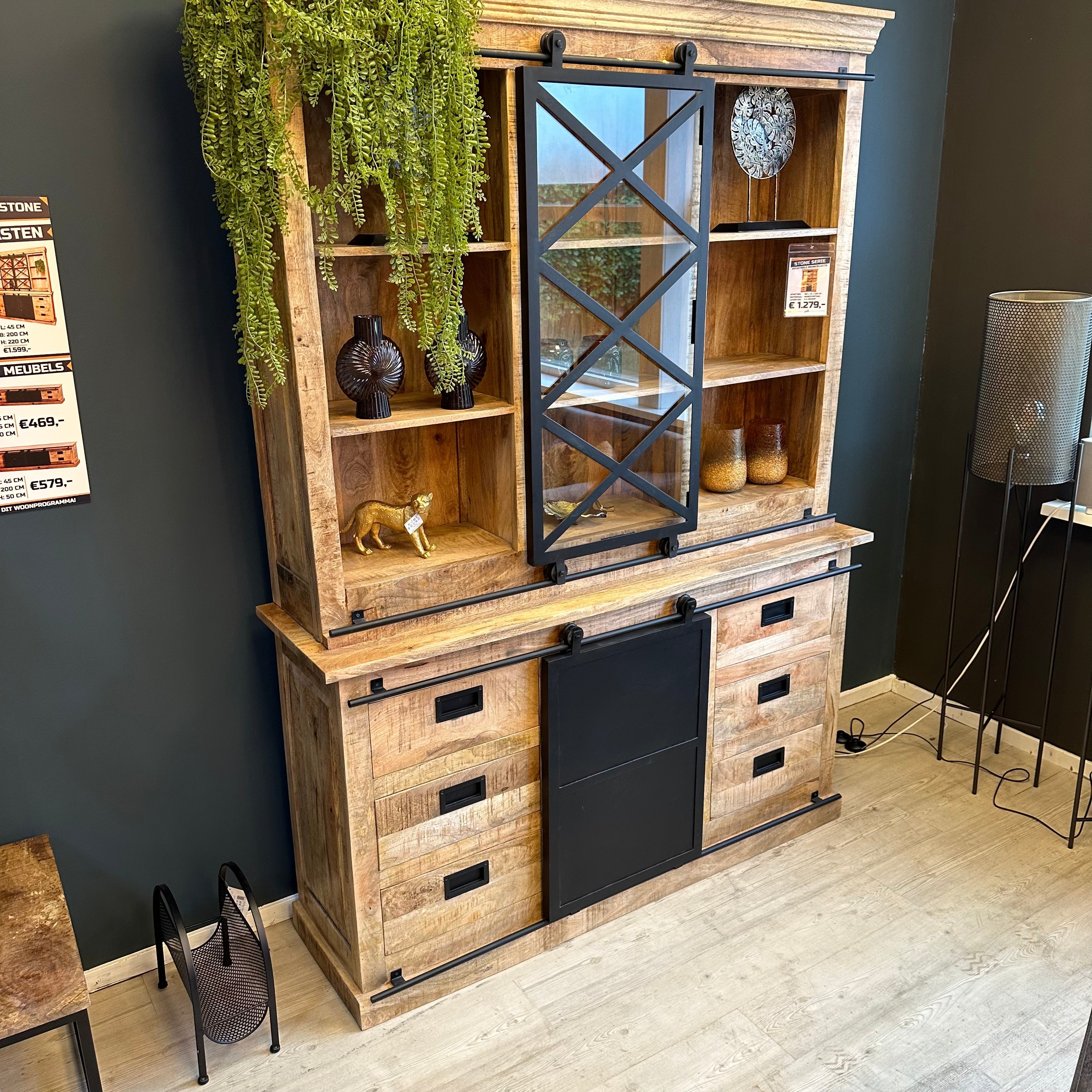 Vitrinekast Stone I 160 cm