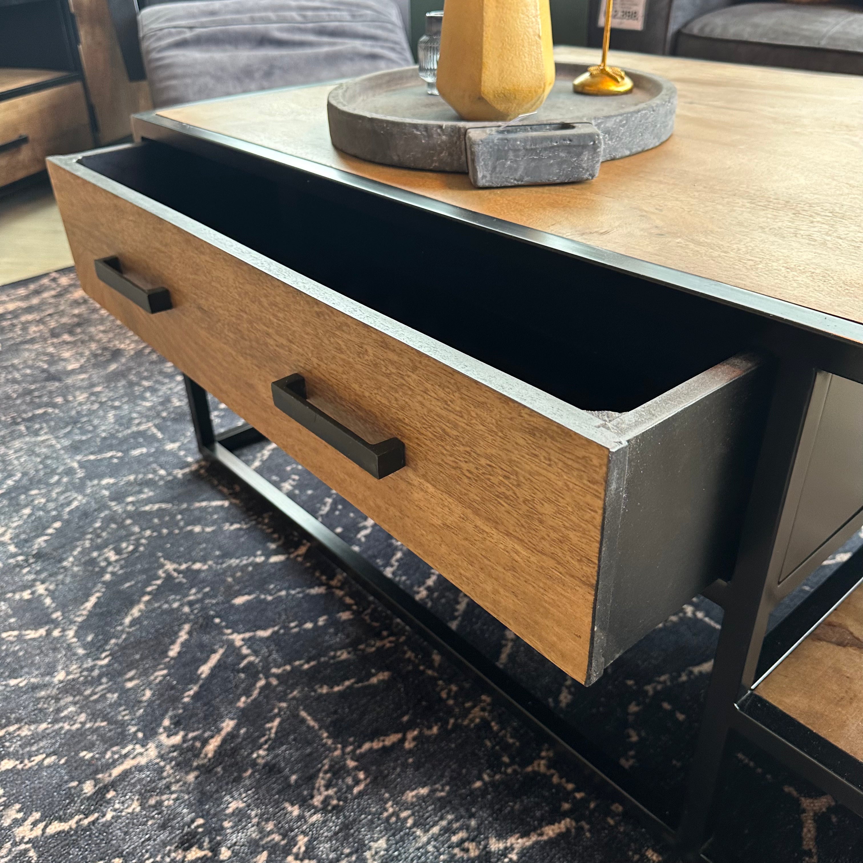 Salontafel I Todd