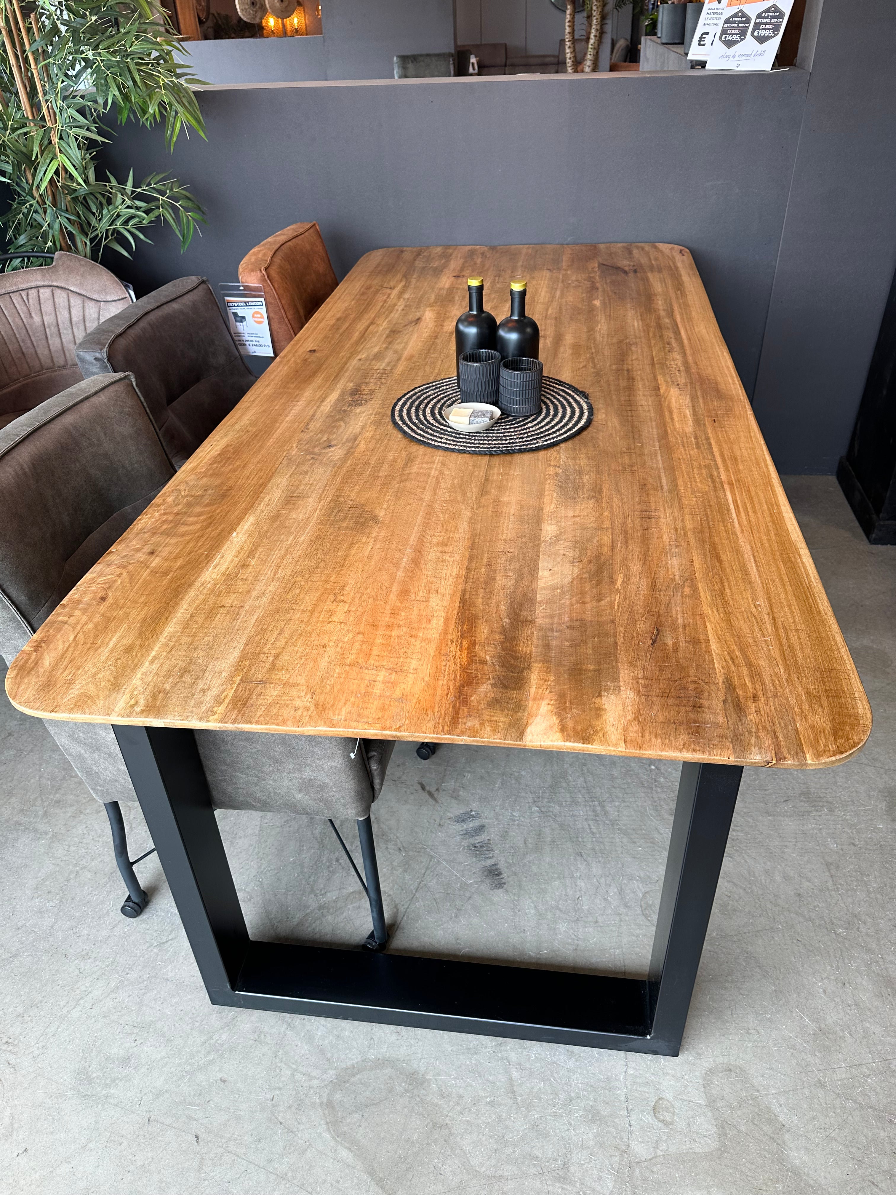 Eettafel Boston I Rechthoek