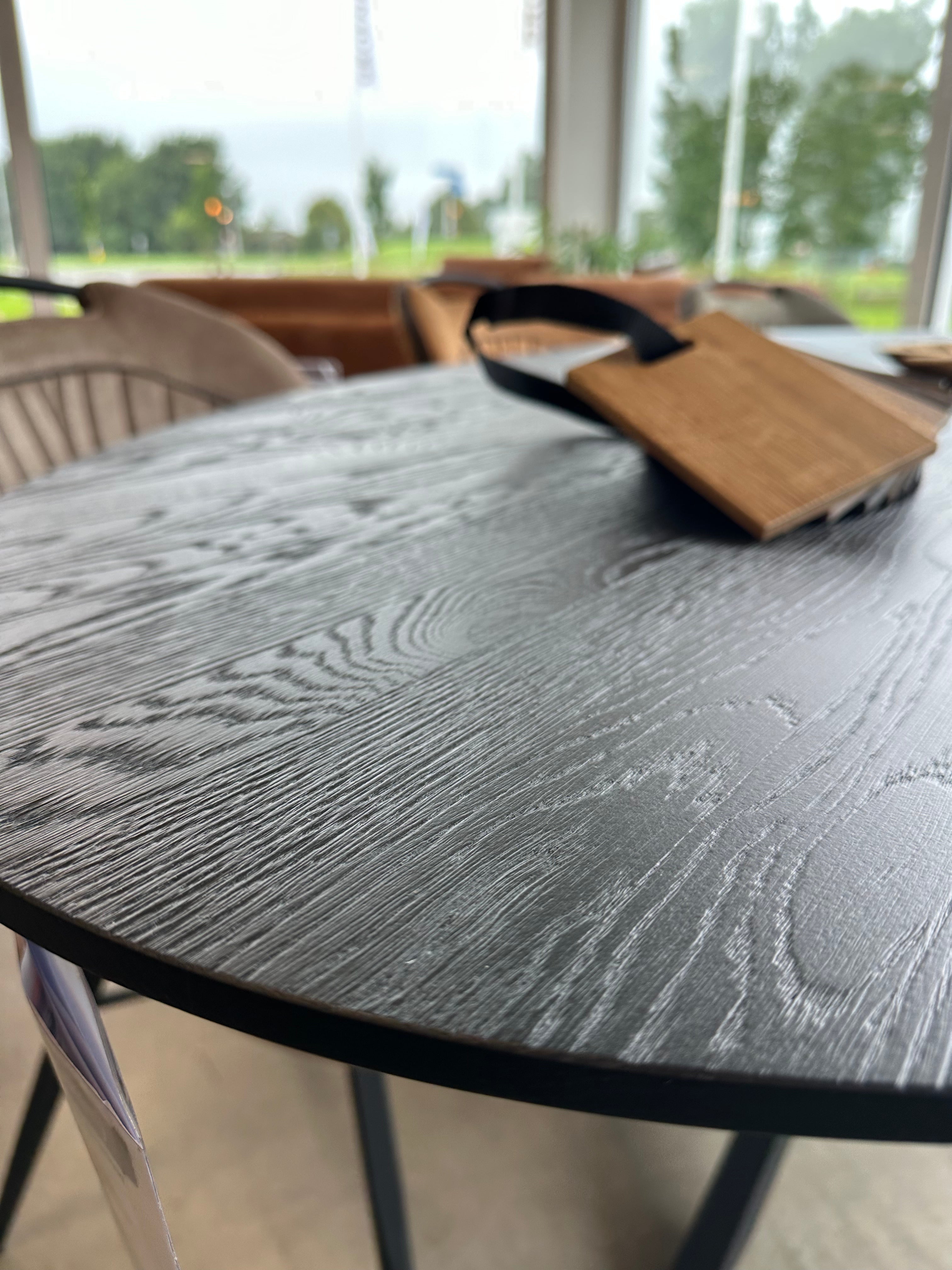 Eettafel Madero I Ovaal