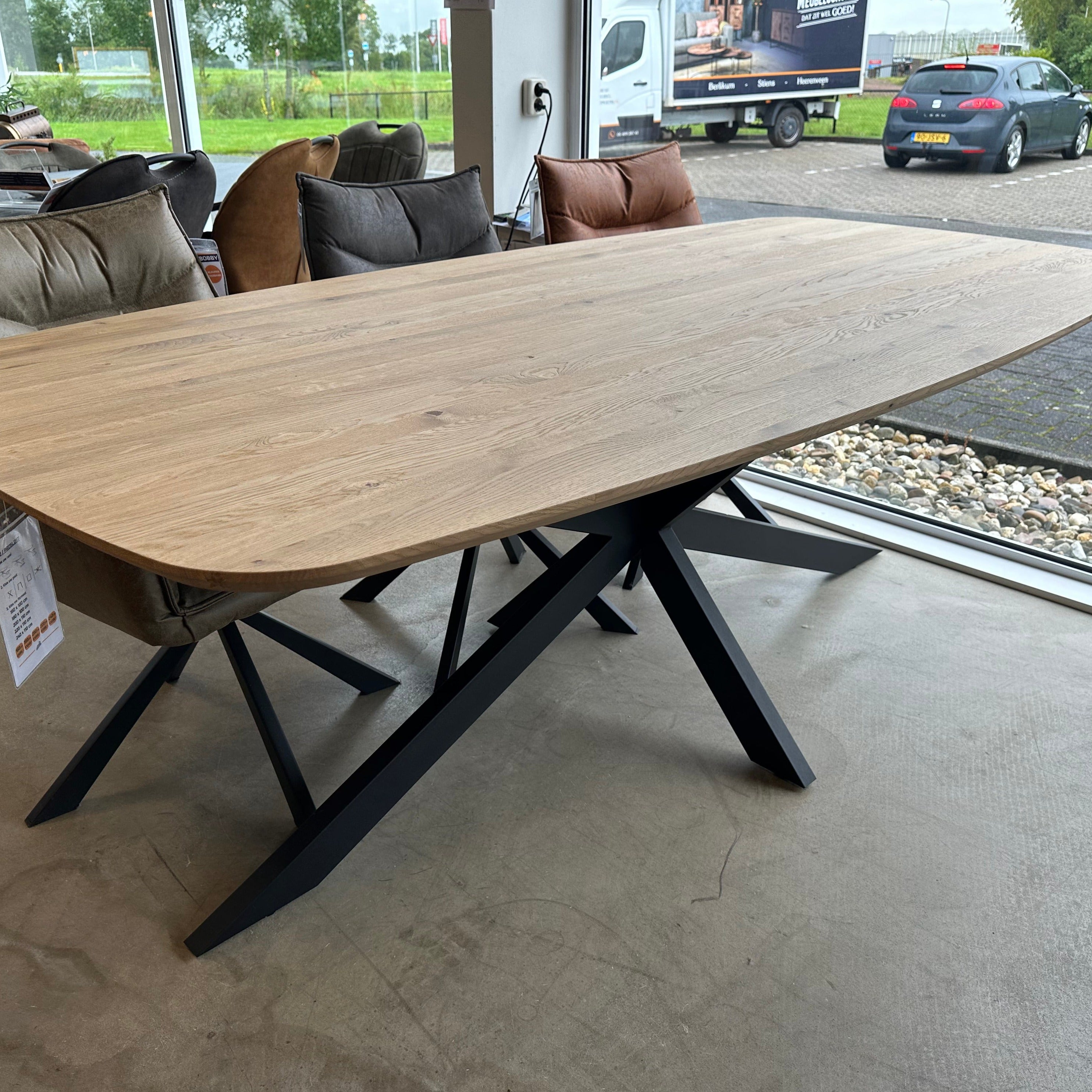 Eettafel Madero I Deens Ovaal