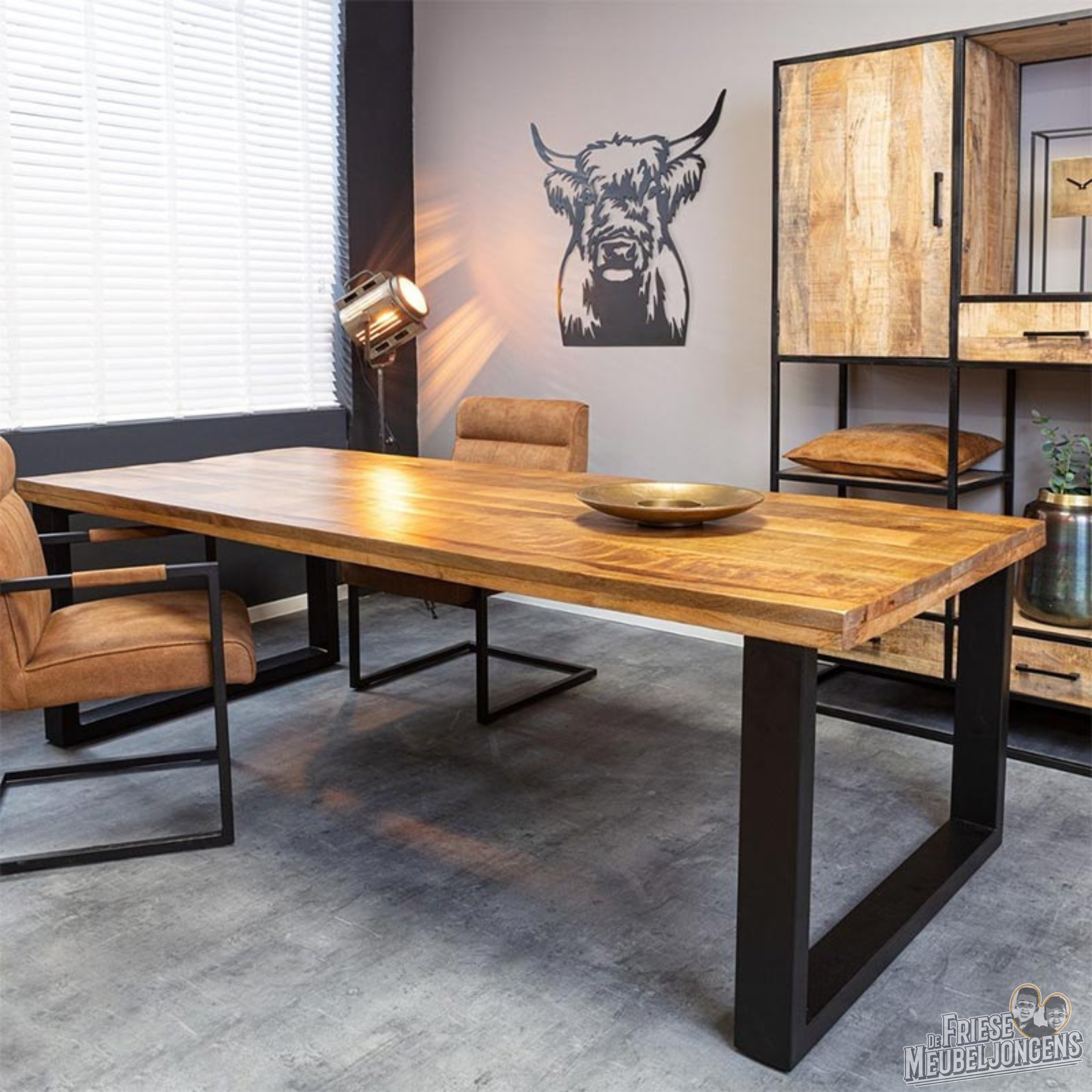 Eettafel Orlando I U poot