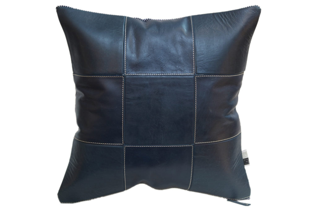 Kussen leather patch 45x45cm blauw