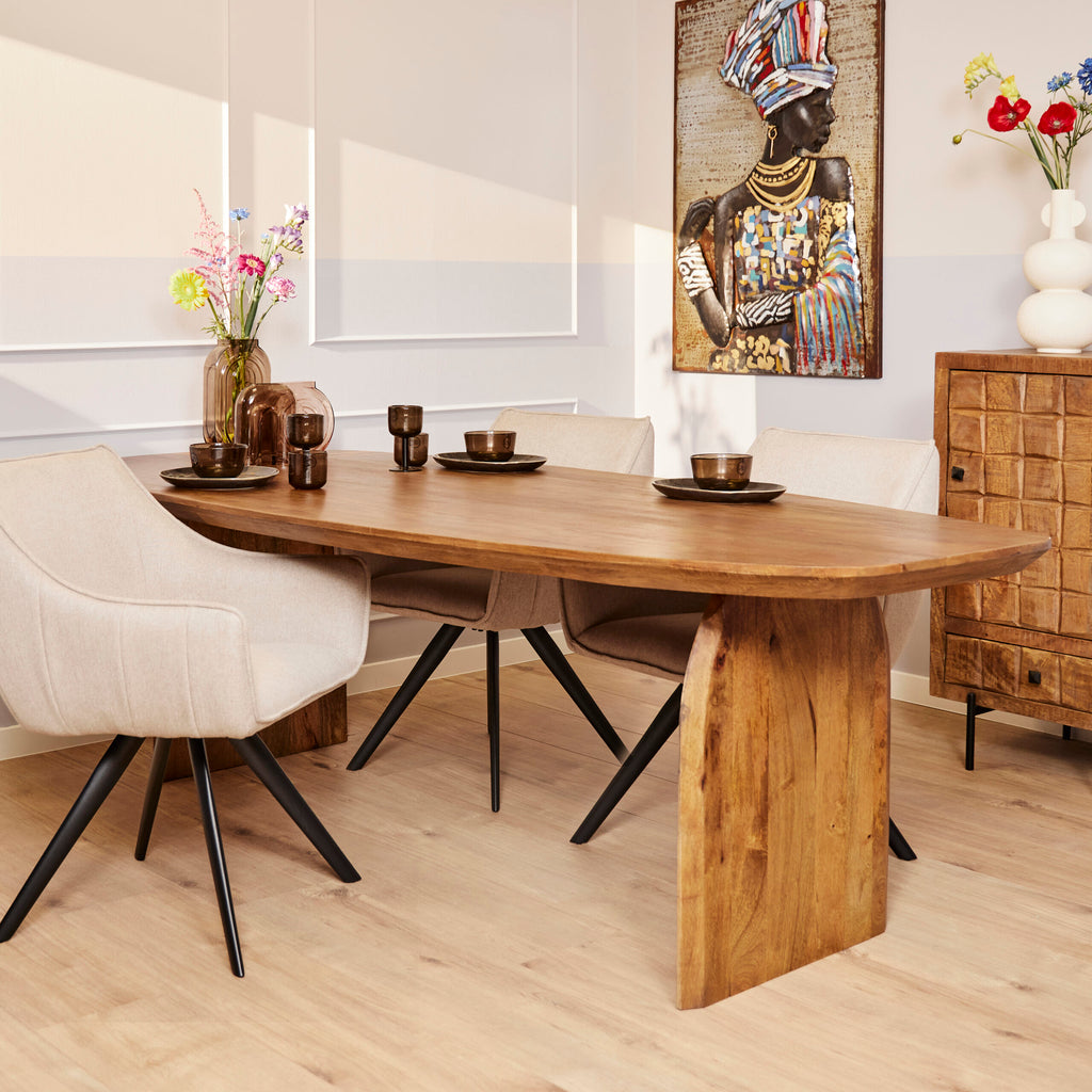 Grote eettafel voor een groot gezin - De Friese Meubeljongens