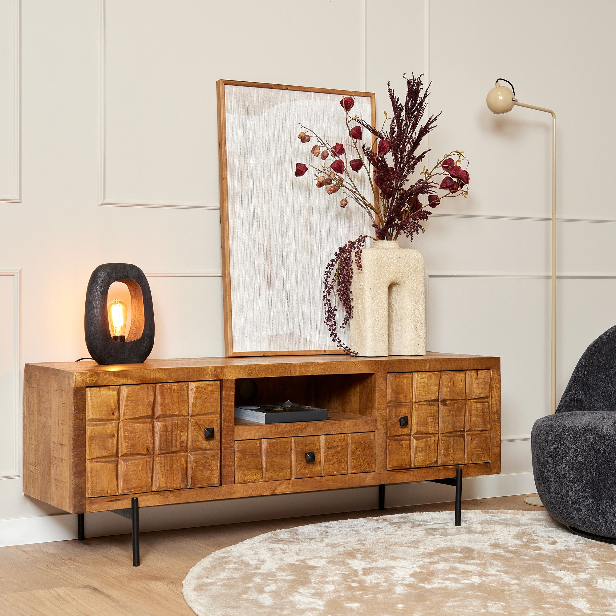 tv meubel 150 cm van mango hout.