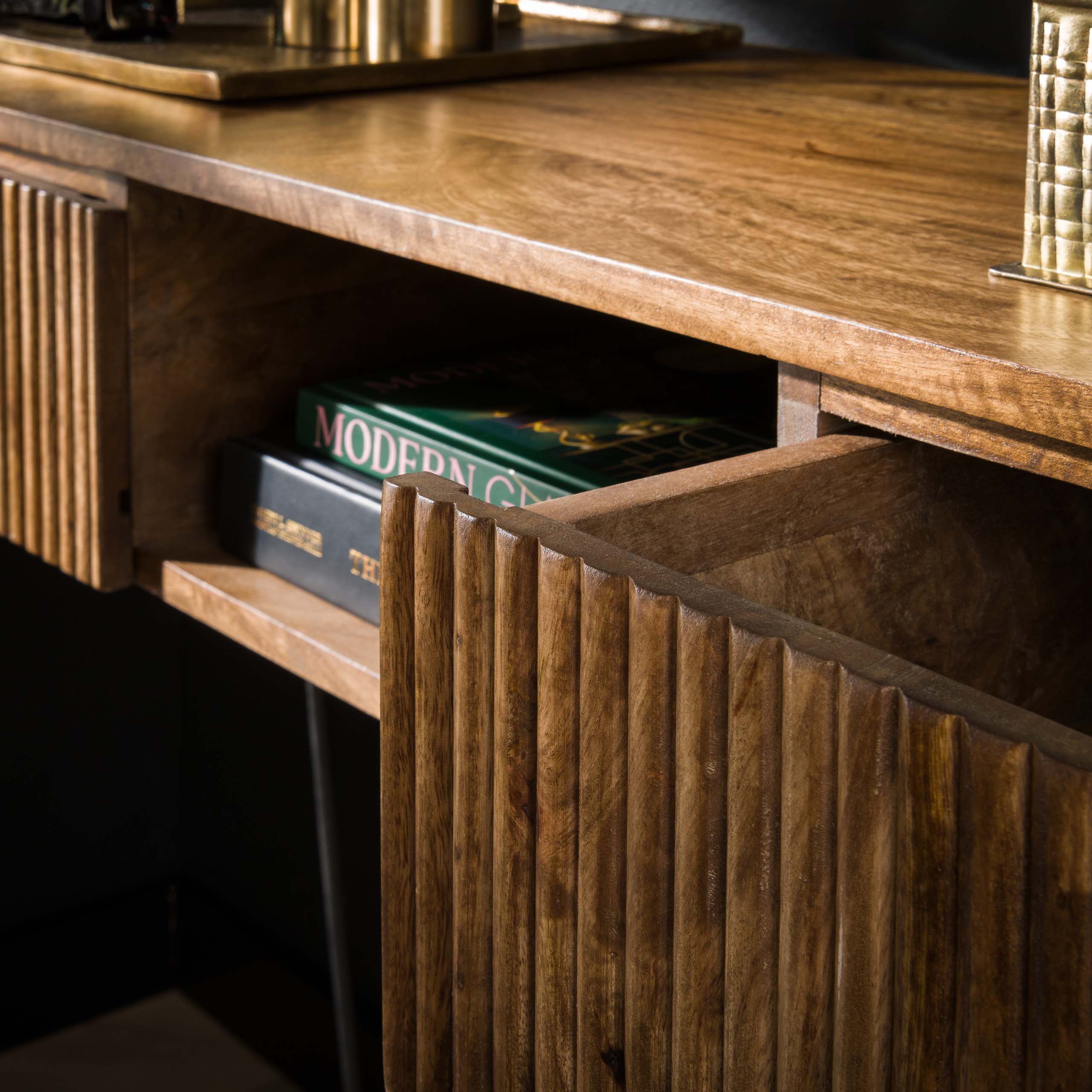 Hal Kaptafel Wave 2 Lades Massief Mango Zand