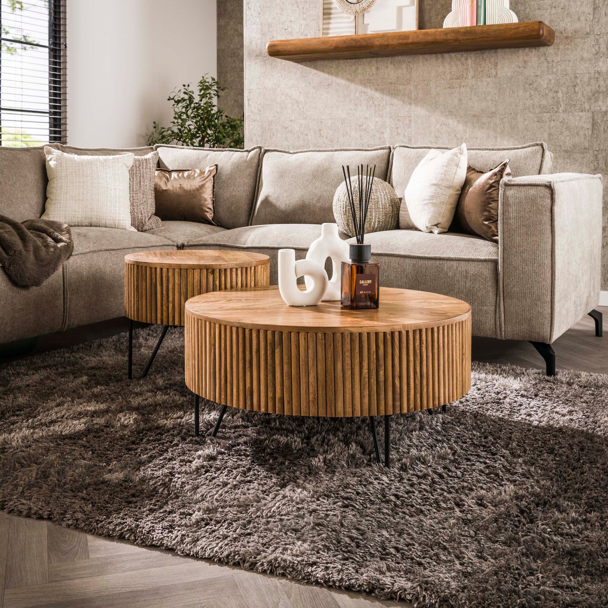 Salontafel Wave rond set van 2 / Massief mango zand