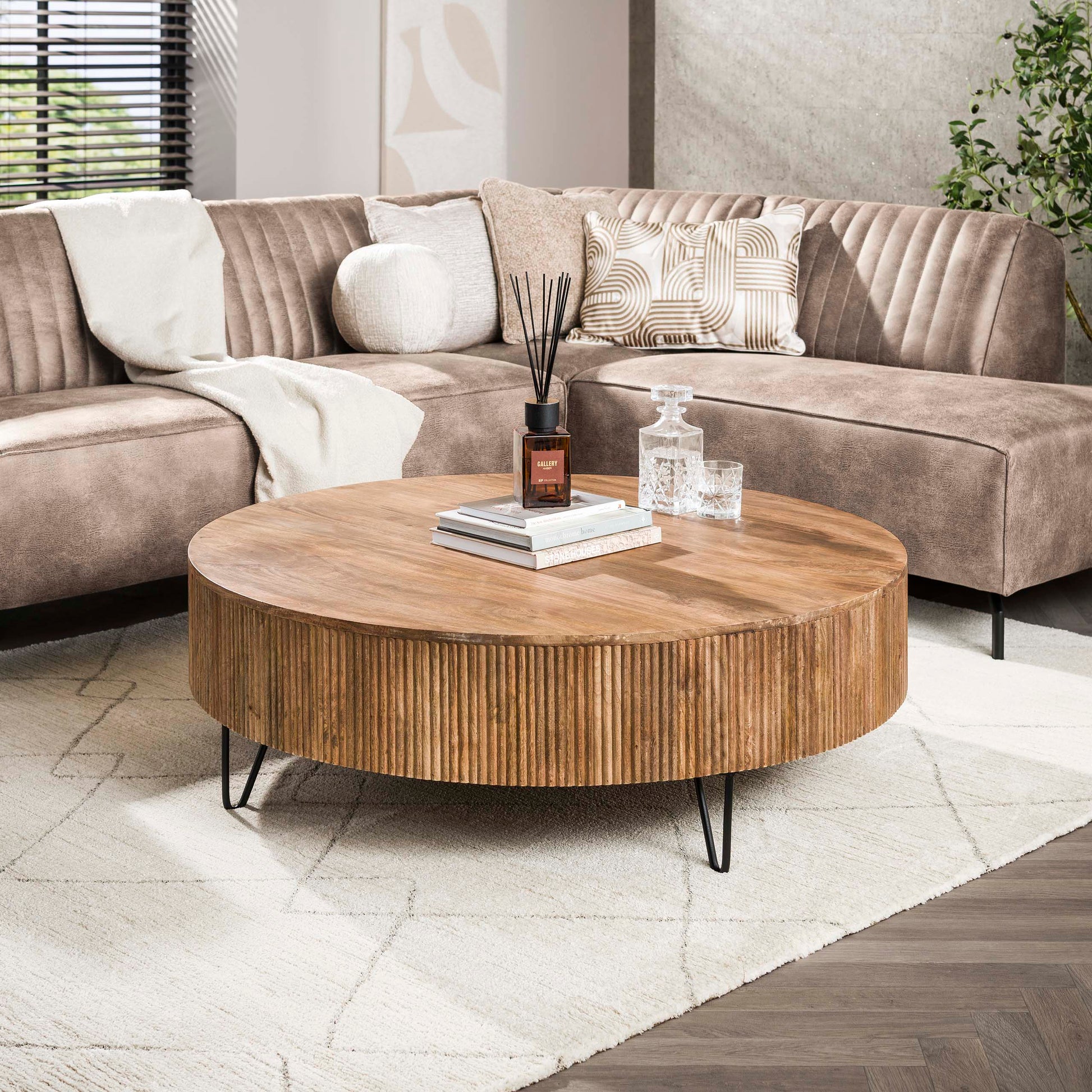 Salontafel Wave Ø120cm / Massief mango zand