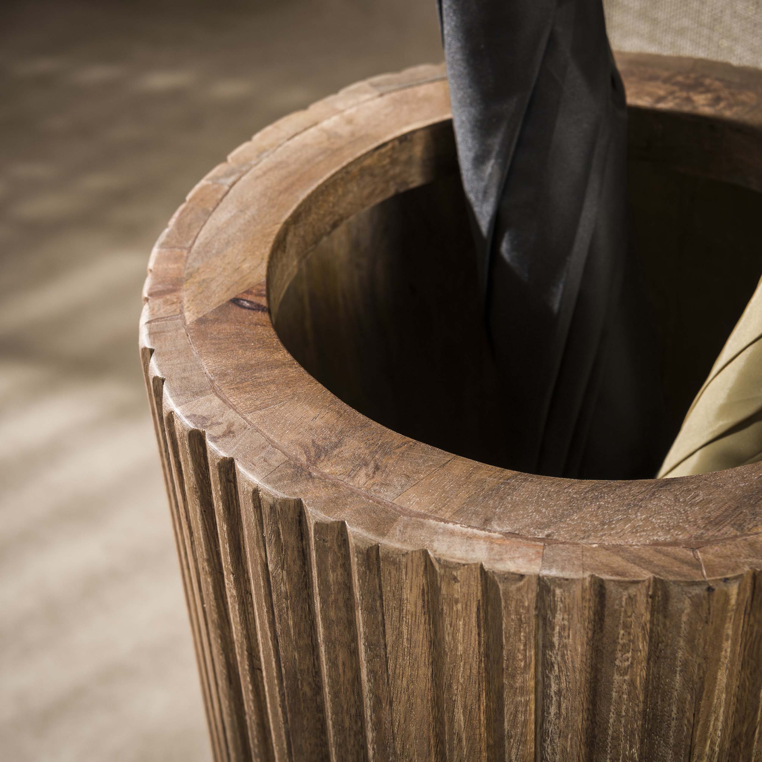 Paraplubak Wave Flared Massief Mango Zand