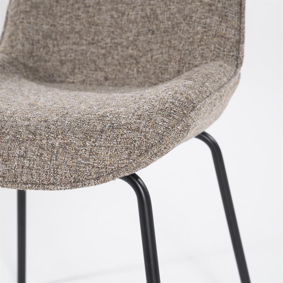 Stoel Base 53x63,5x83,5 – bruin | By Boo