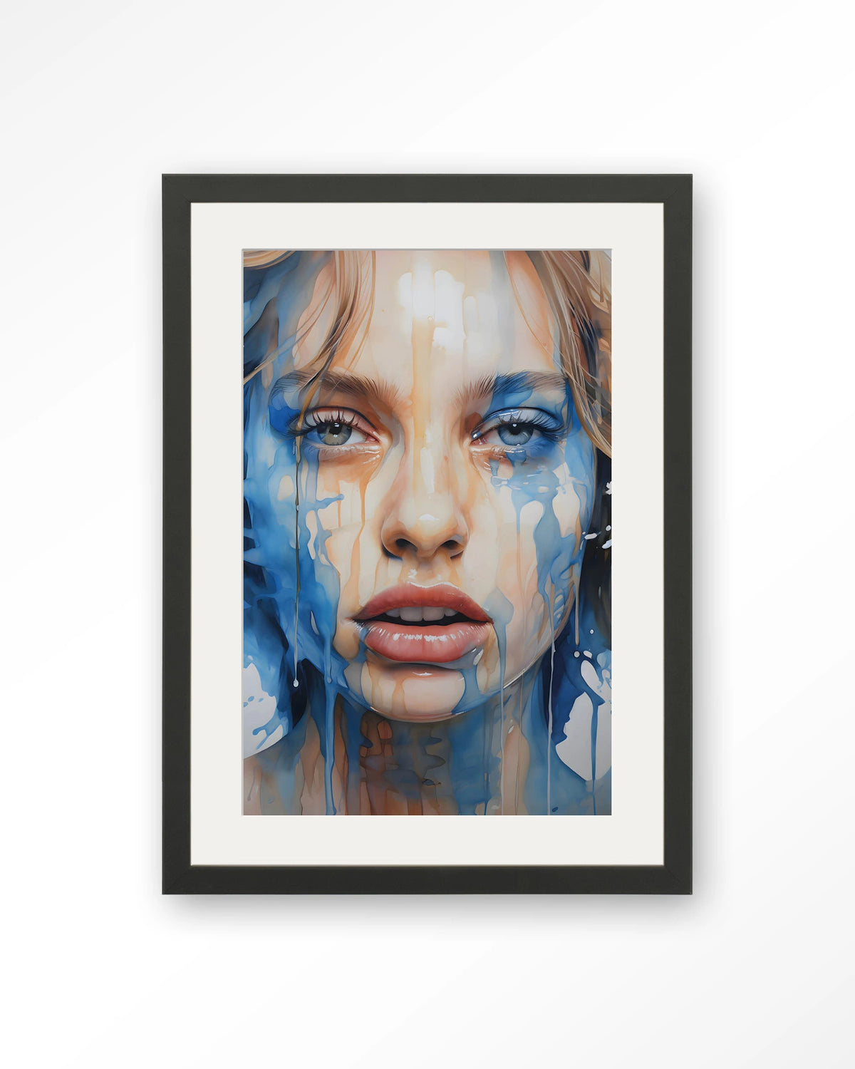 Aqua – portret van vrouw in blauwe verf – Art print – Hout zwart + passe-partout