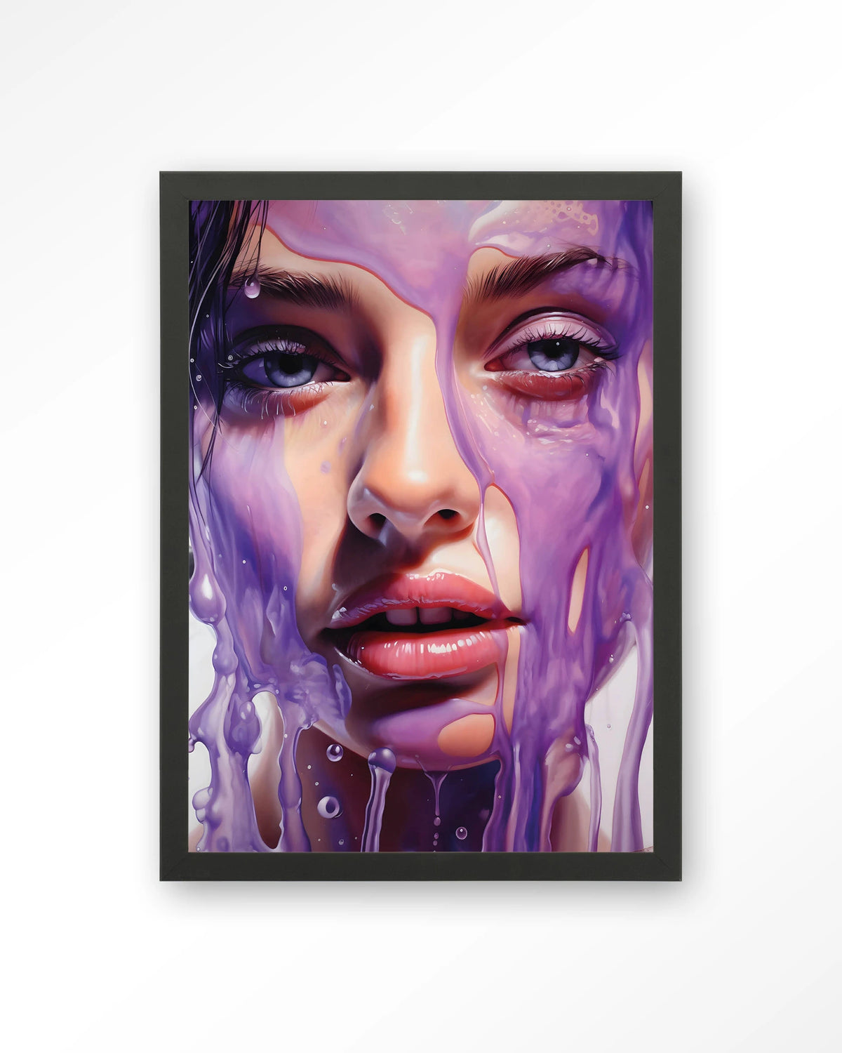 Silver – portret van vrouw in paars – Art print – Hout zwart
