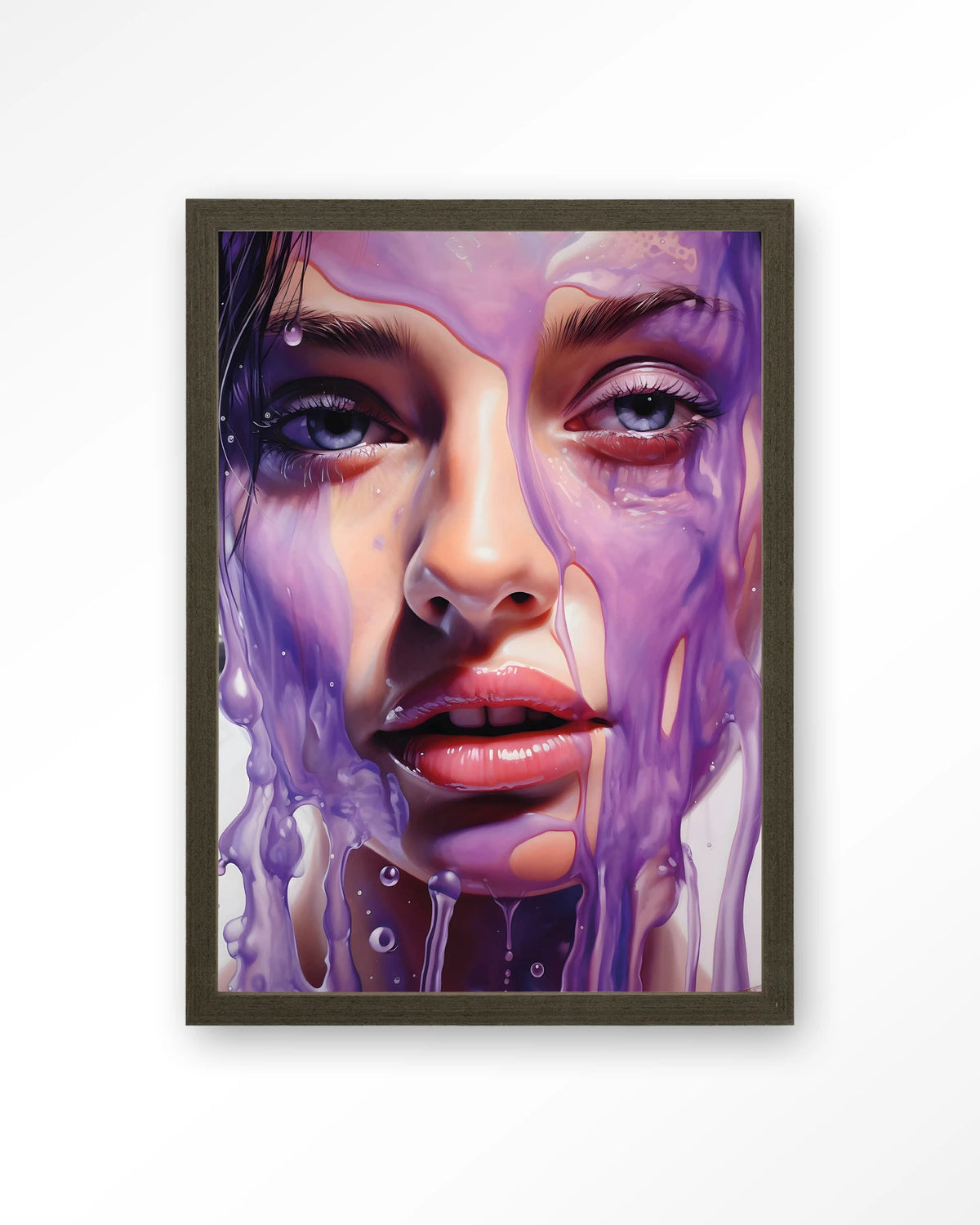 Silver – portret van vrouw in paars – Art print – Hout donkerbruin