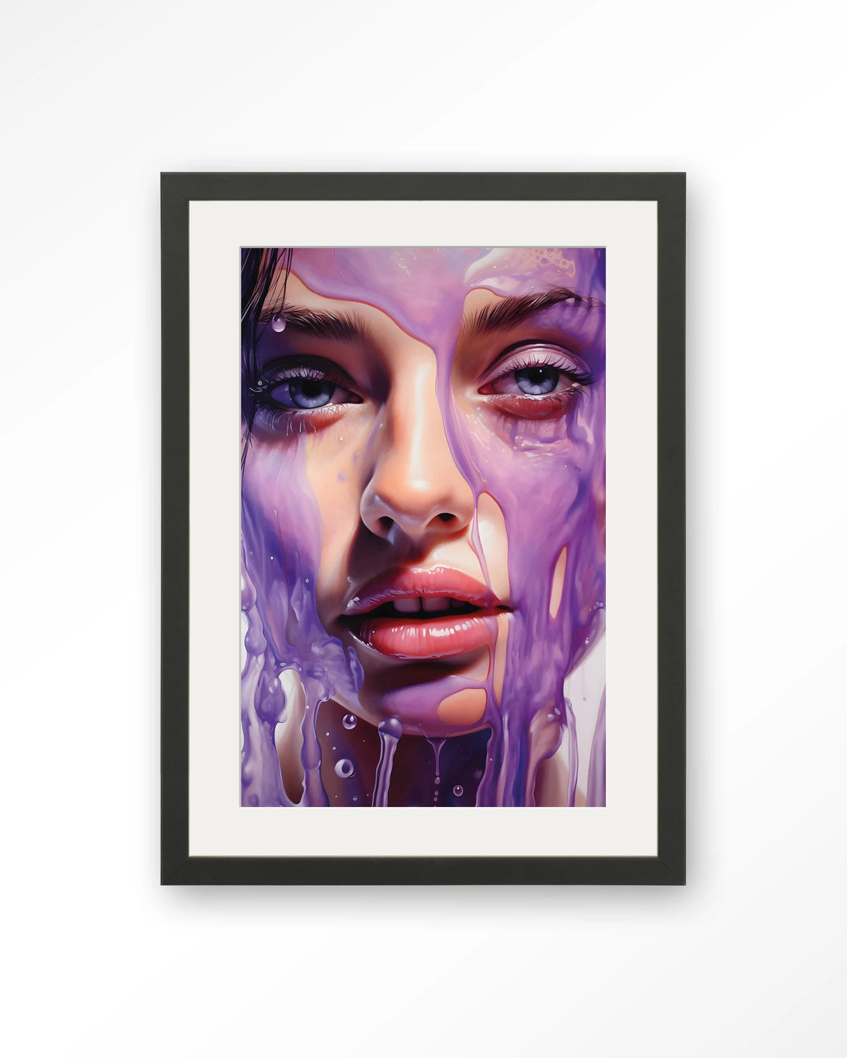 Silver – portret van vrouw in paars – Art print – Hout zwart + passe-partout