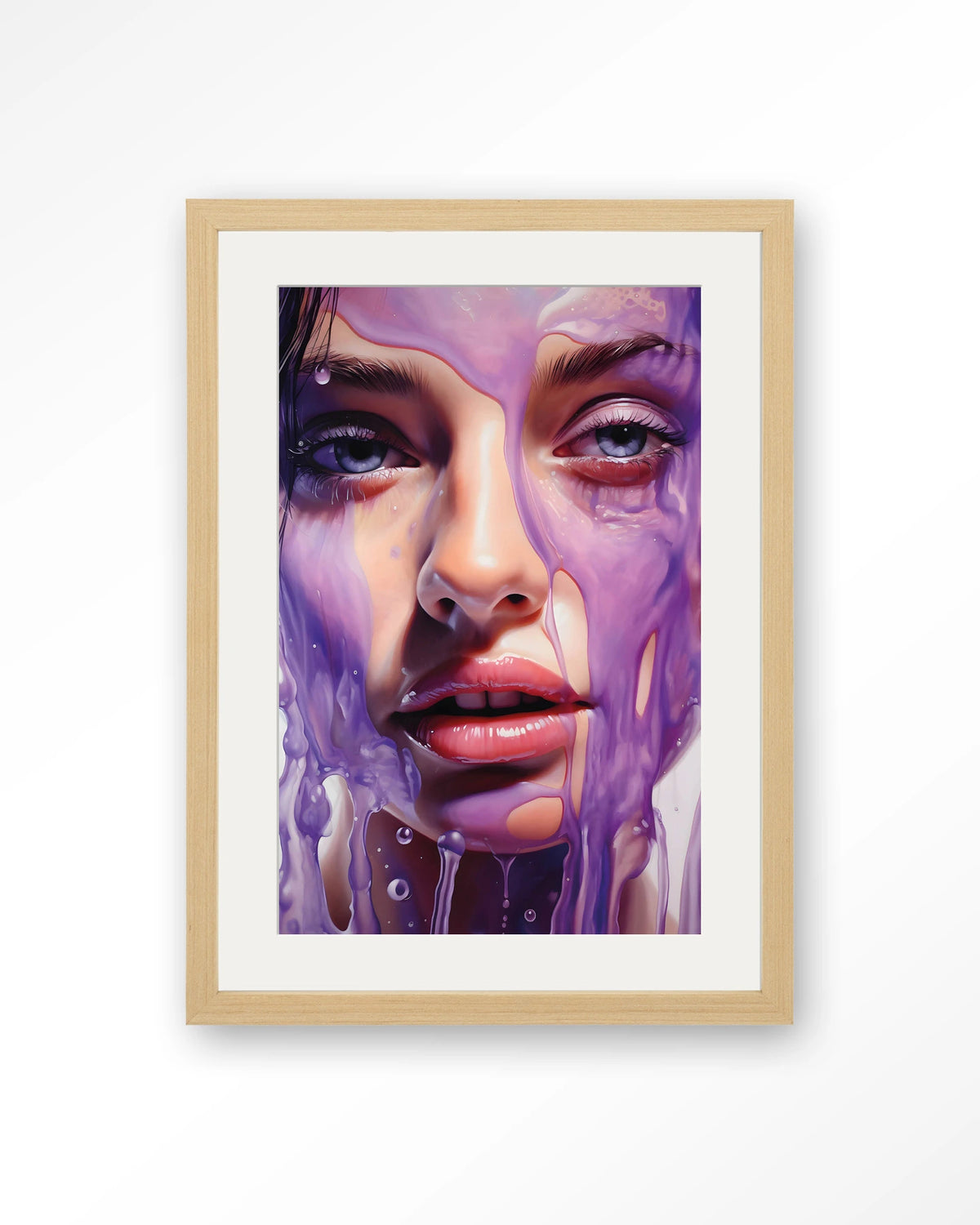 Silver – portret van vrouw in paars – Art print – Hout naturel + passe-partout