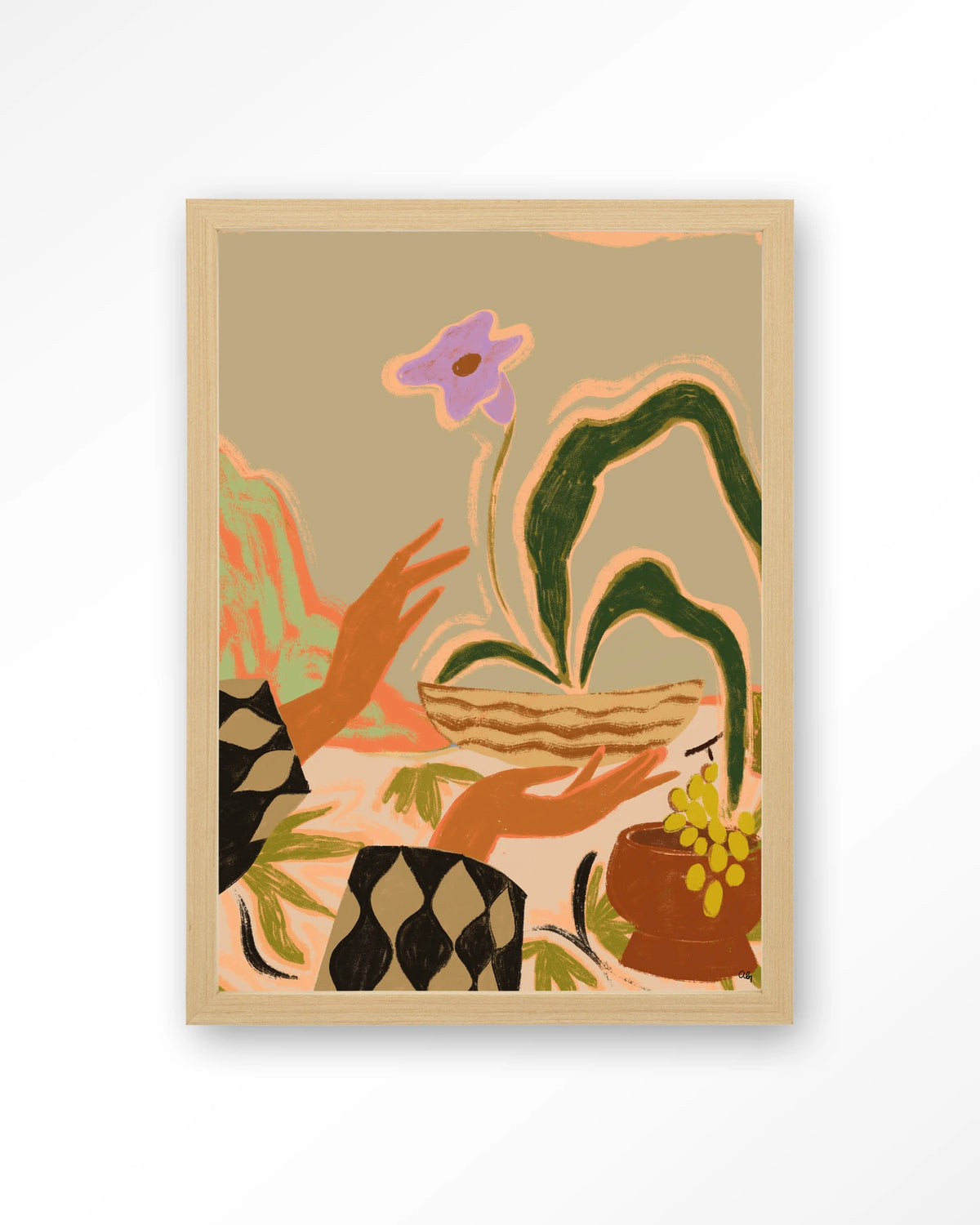 The Power of One – handen met plant en druiven – Art print – Hout naturel