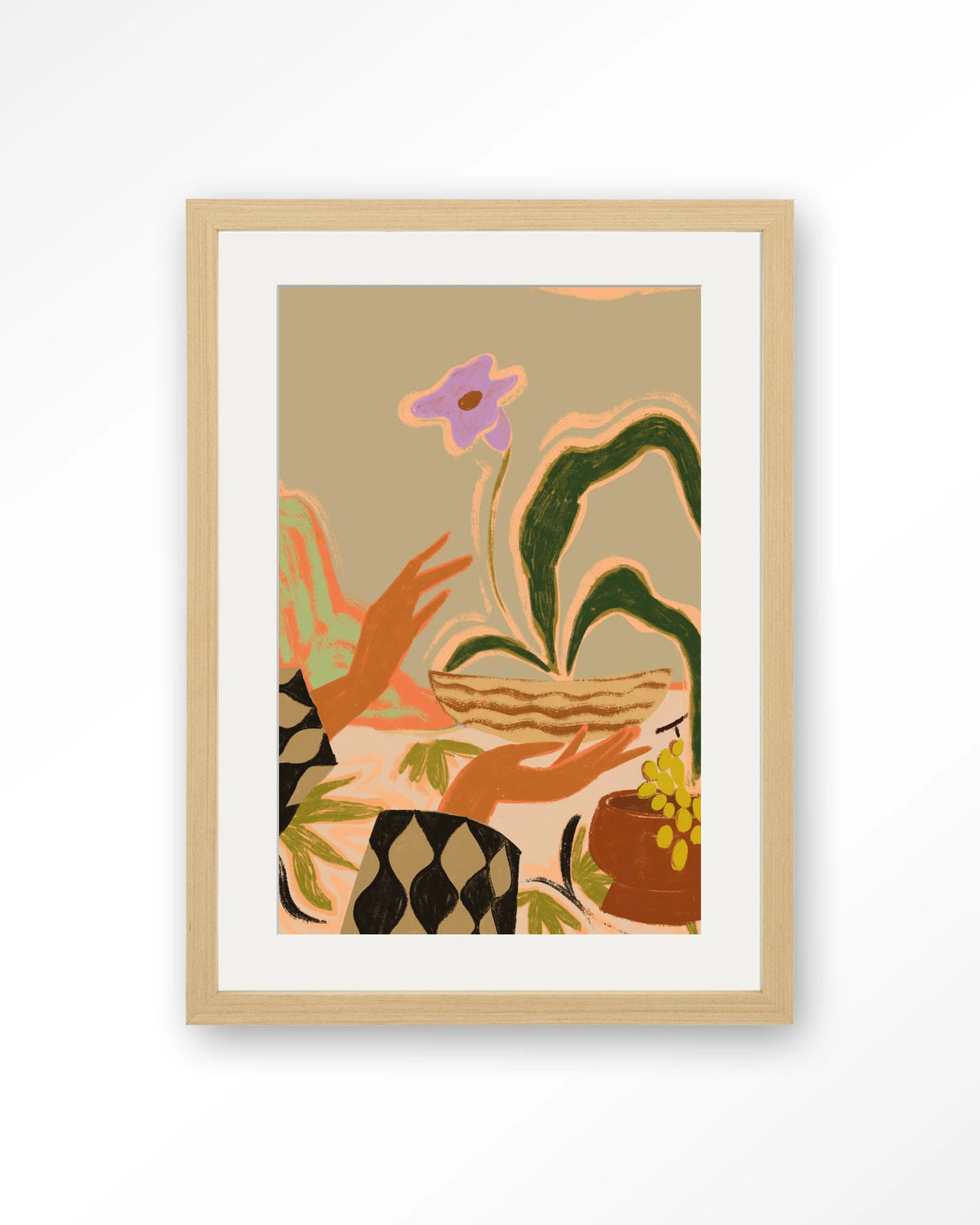 The Power of One – handen met plant en druiven – Art print – Hout naturel + passe-partout