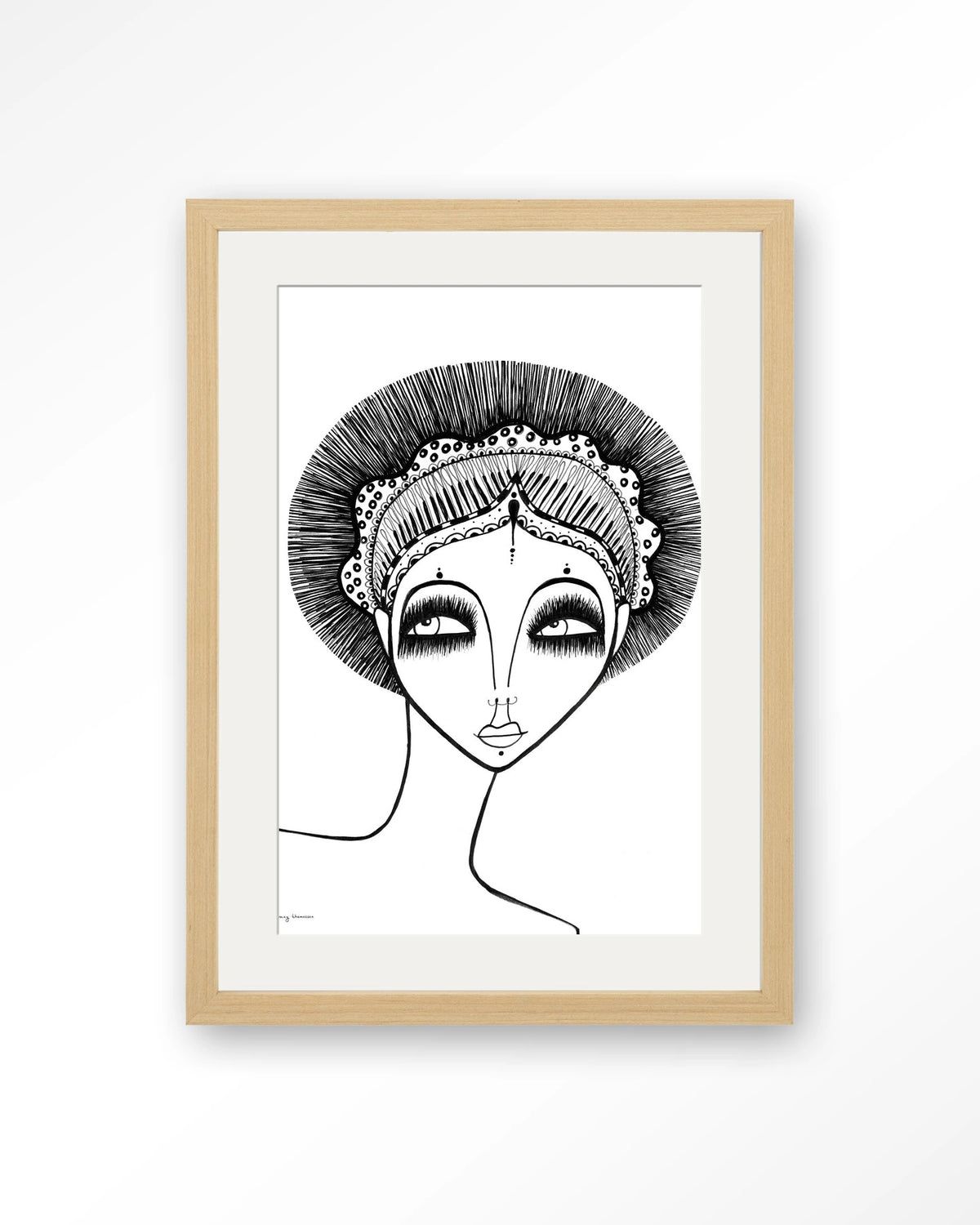 Leyla – zwart-wit lijntekening van een vrouw – Art print – Hout naturel + passe-partout