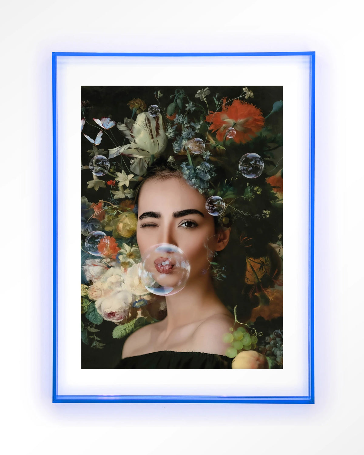 Gifts Of Nature – vrouw met bloemen en zeepbellen – Art print – Acryl lichtblauw