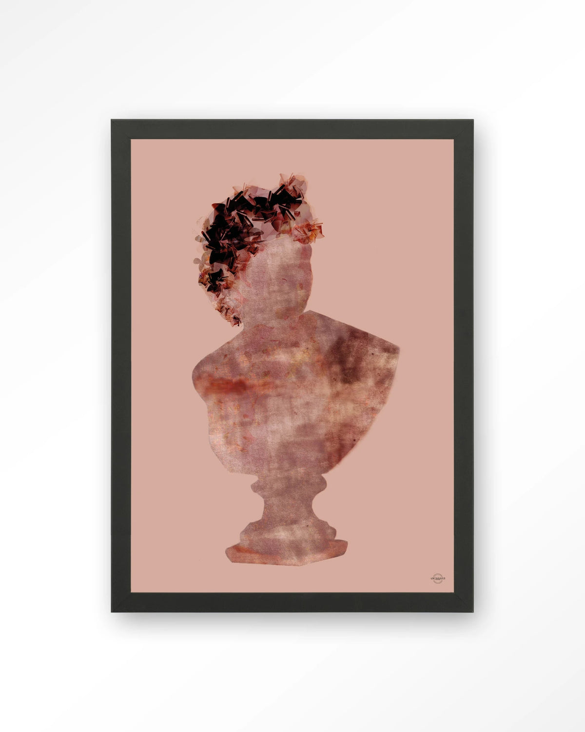 Eroded Roman Sculpture – romeinse buste op roze achtergrond – Art print – Hout zwart