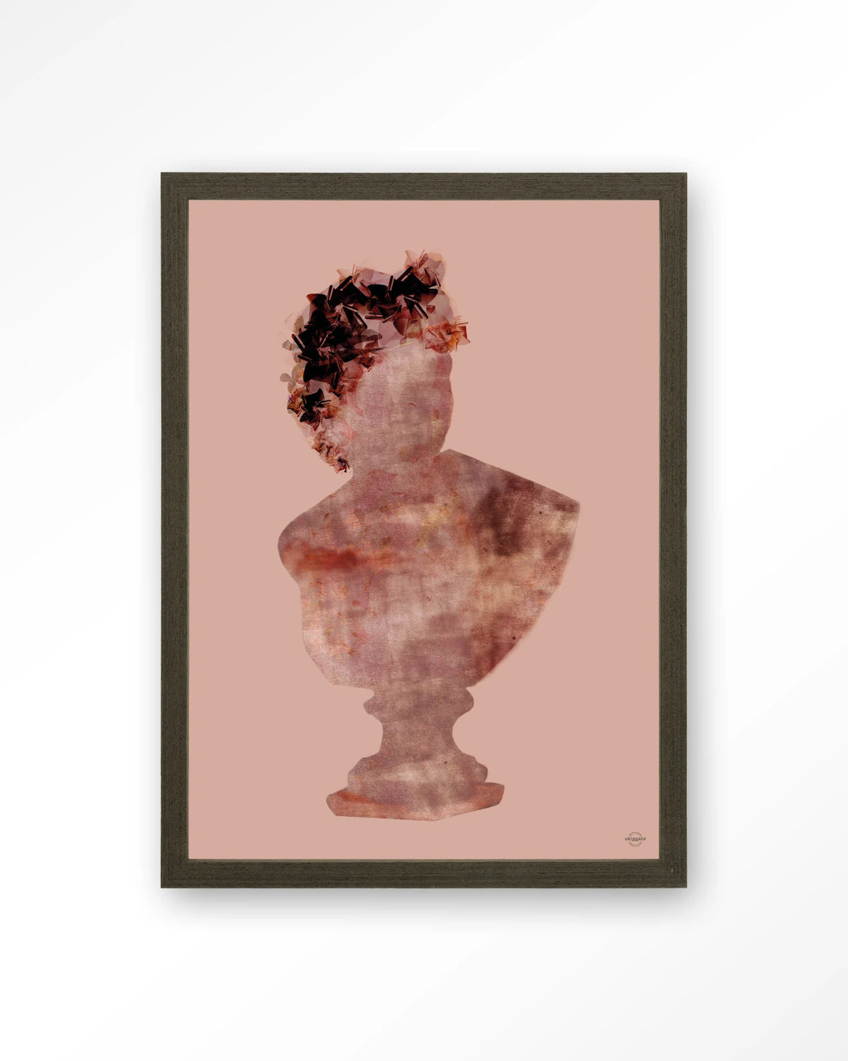 Eroded Roman Sculpture – romeinse buste op roze achtergrond – Art print – Hout donkerbruin