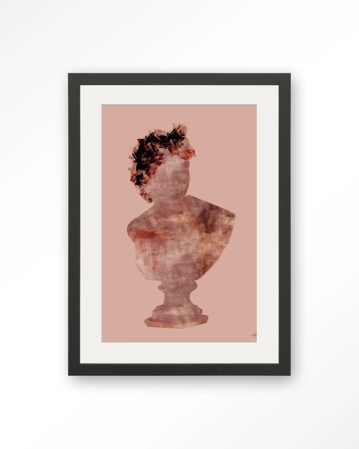 Eroded Roman Sculpture – romeinse buste op roze achtergrond – Art print – Hout zwart + passe-partout