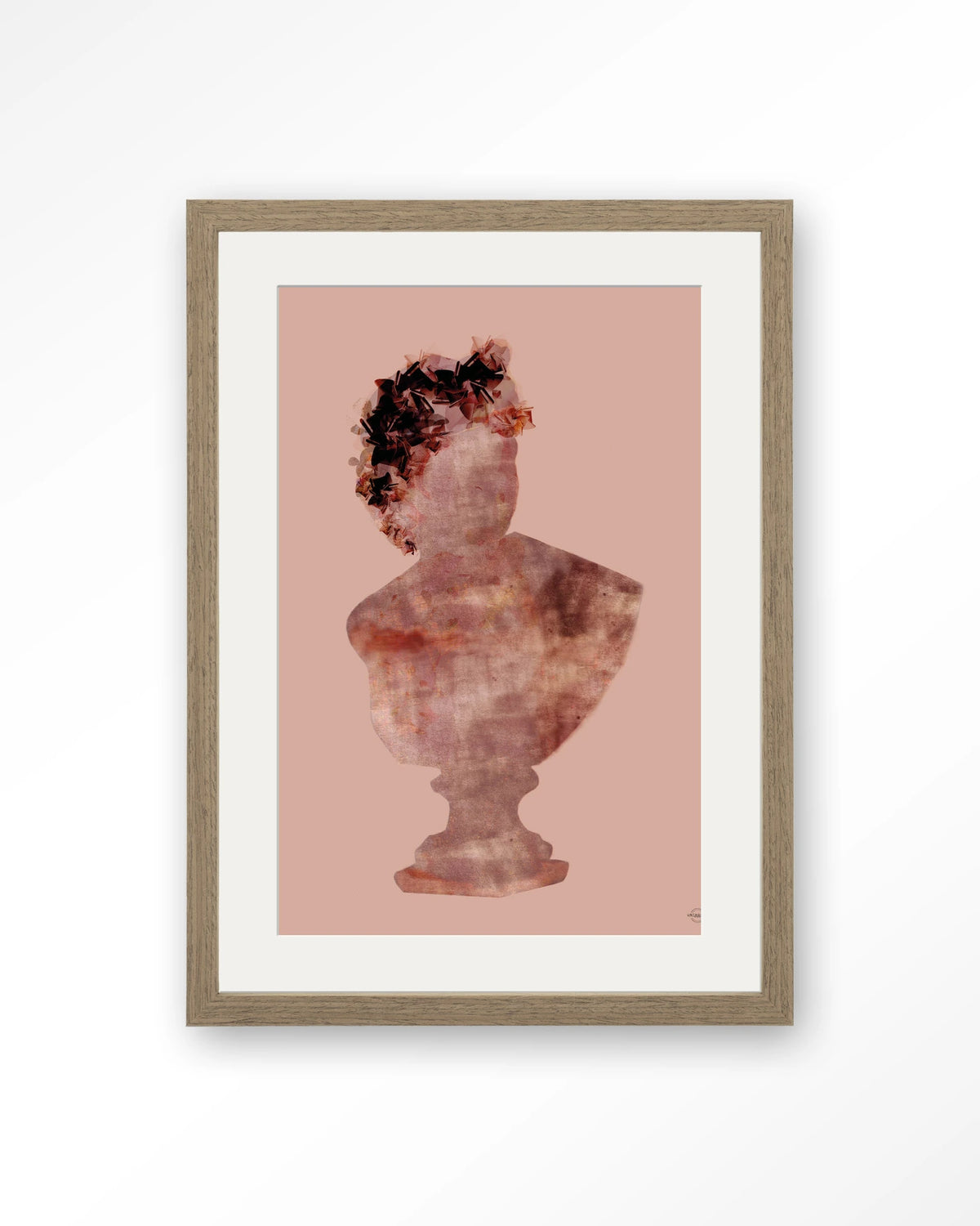 Eroded Roman Sculpture – romeinse buste op roze achtergrond – Art print – Hout bruin + passe-partout