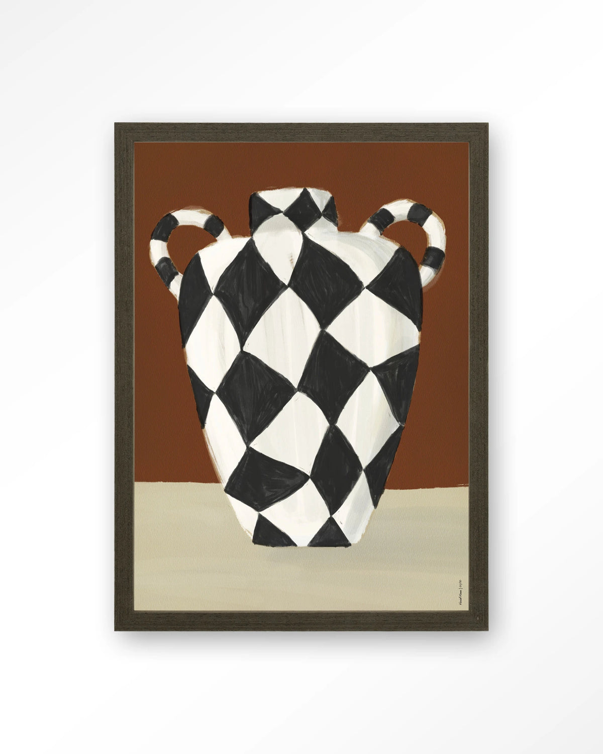 Vivid Vase 01 – zwart-witte geruite vaas – Art print – Hout donkerbruin