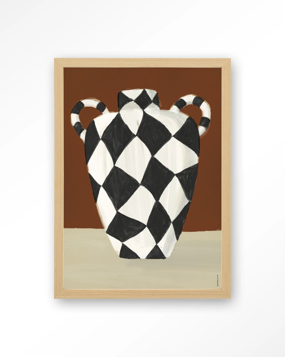 Vivid Vase 01 – zwart-witte geruite vaas – Art print – Hout naturel