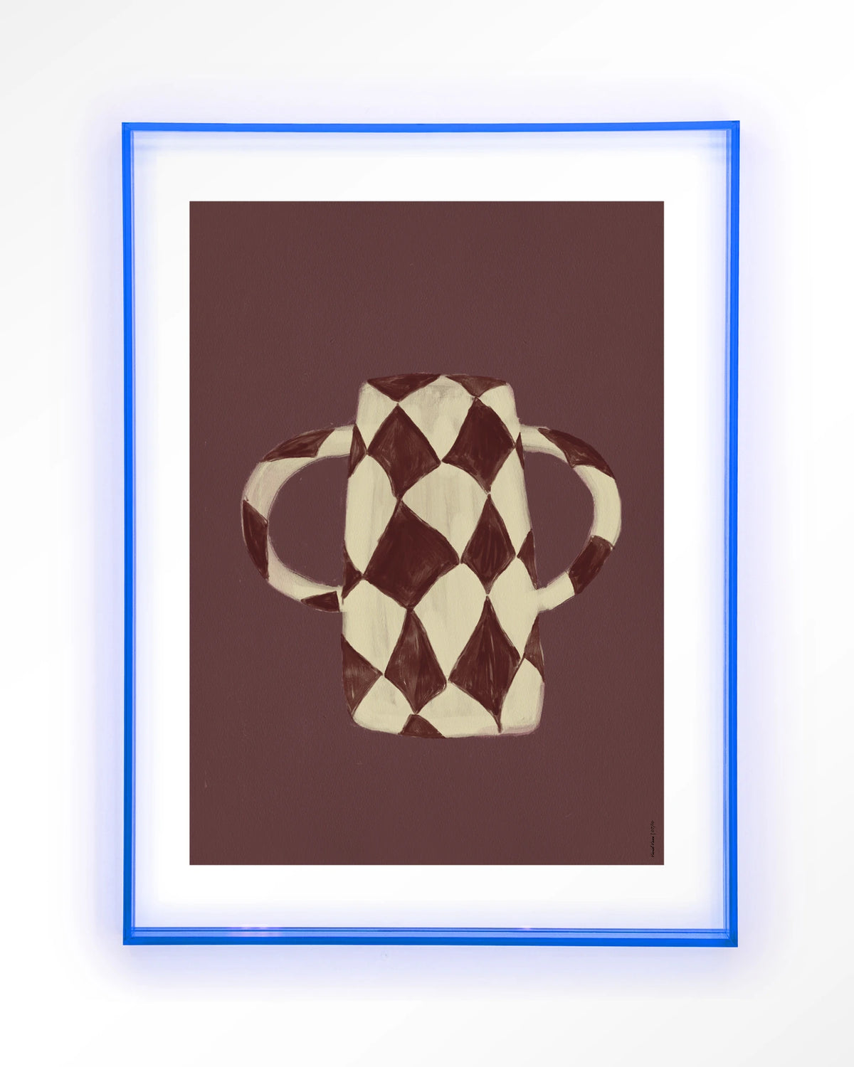 Vivid Vase 07 – bordeaux geruite vaas – Art print – Acryl lichtblauw
