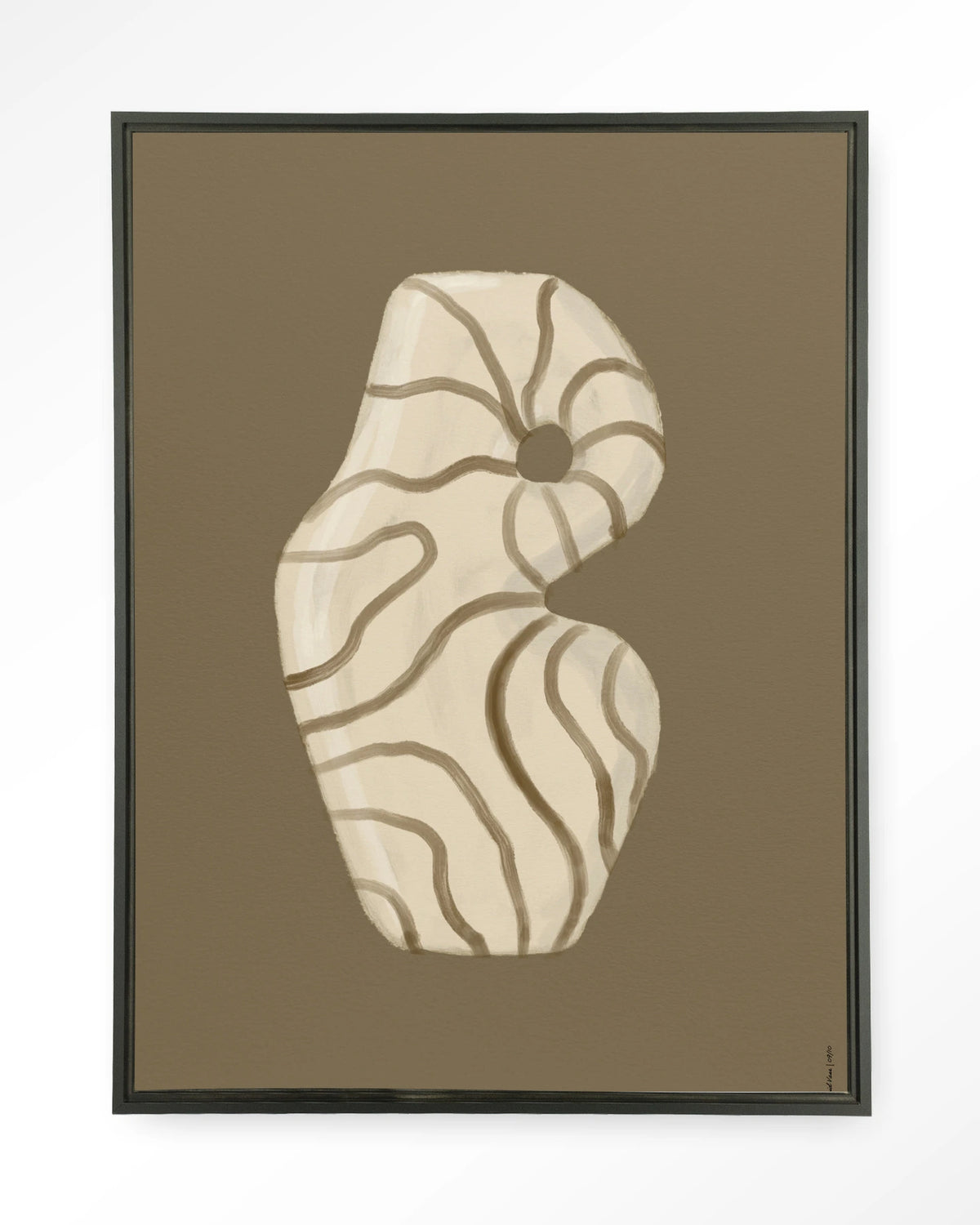 Vivid Vase 09 – vaas met lijnen op bruine achtergrond – Wandkleed – Floating frame – zwart