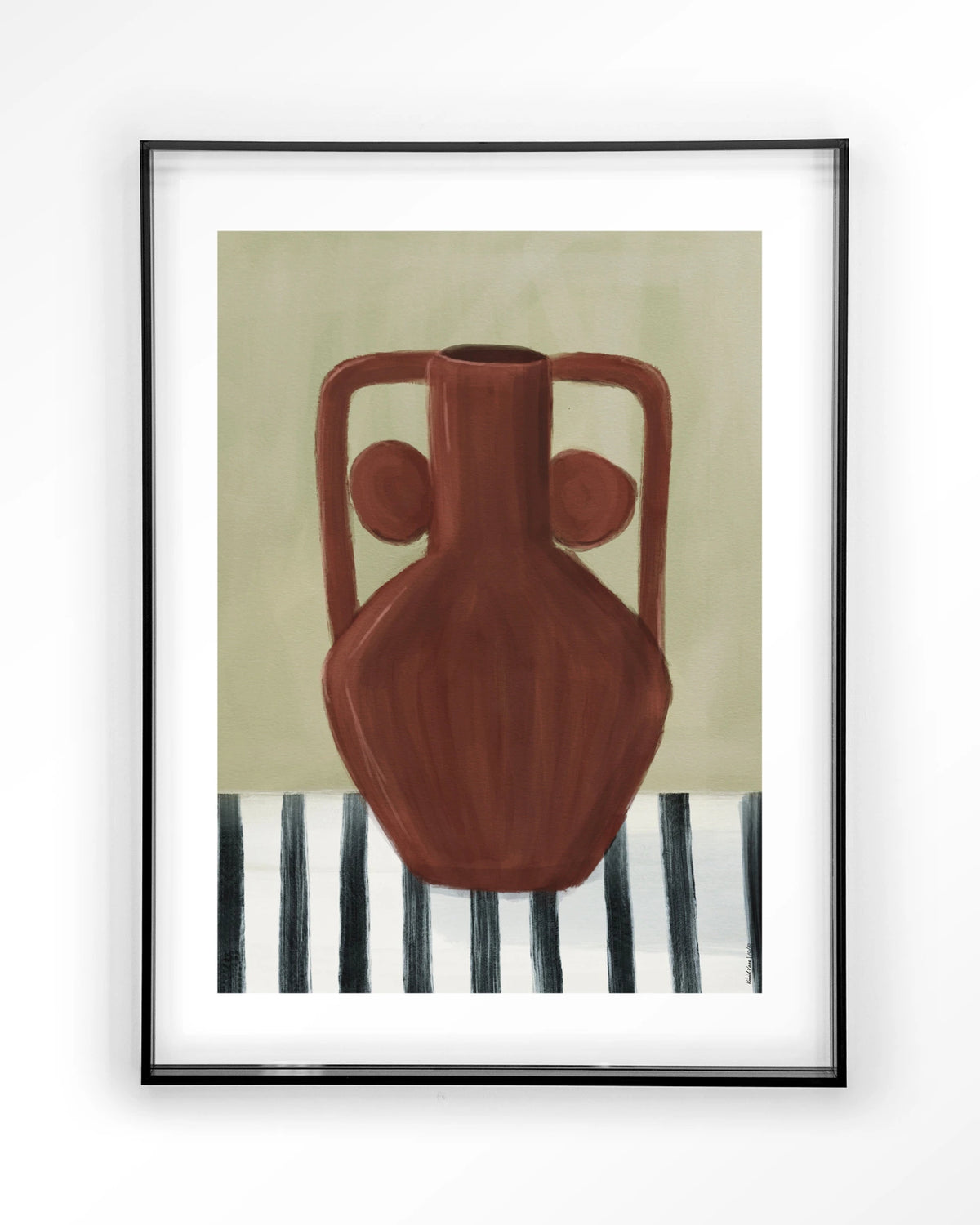 Vivid Vase 10 – rode vaas op gestreepte tafel – Art print – Acryl zwart