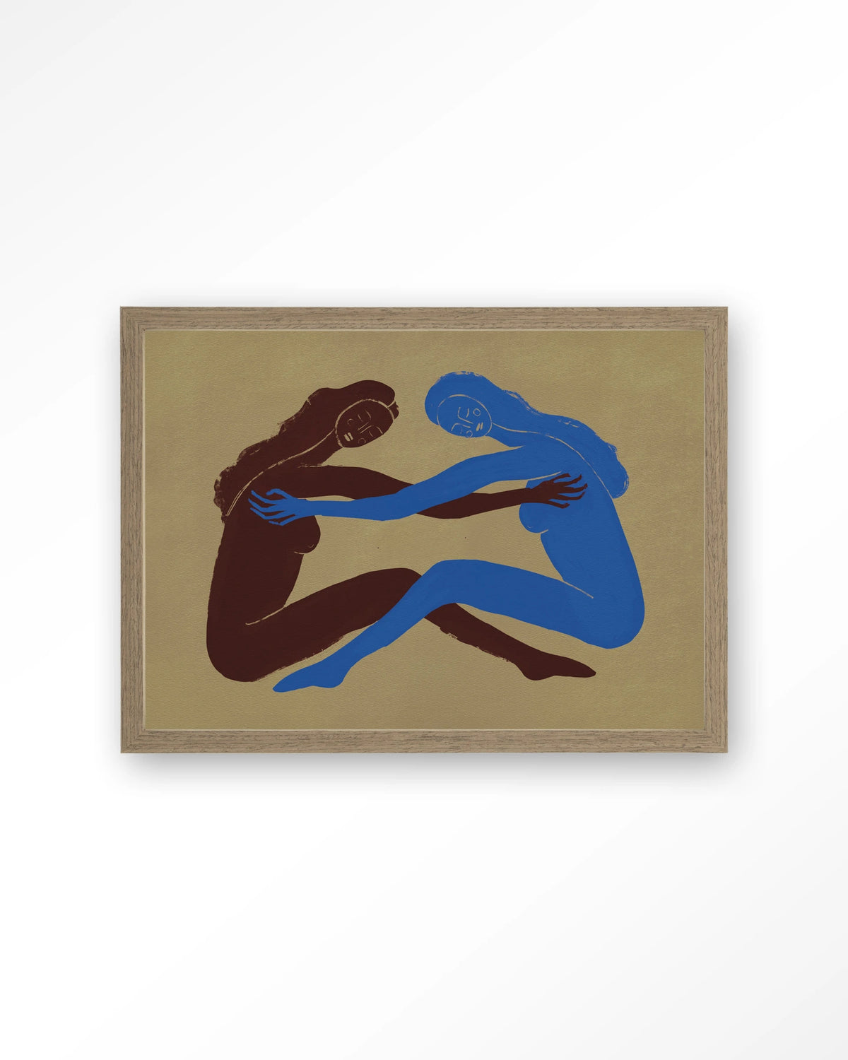 Serene Embrace – twee figuren in omhelzing – Art print – Hout bruin