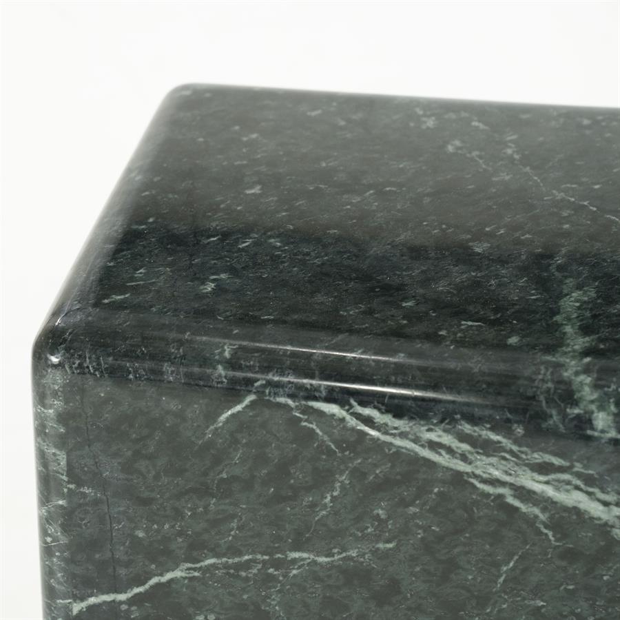 Tables Side table Dice 30x30x47 – groen | By Boo