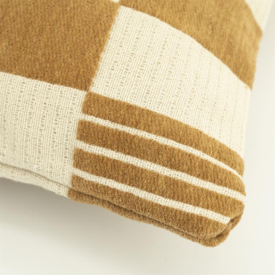 Sierkussen Pillow Twist 45x45 – geel | By Boo