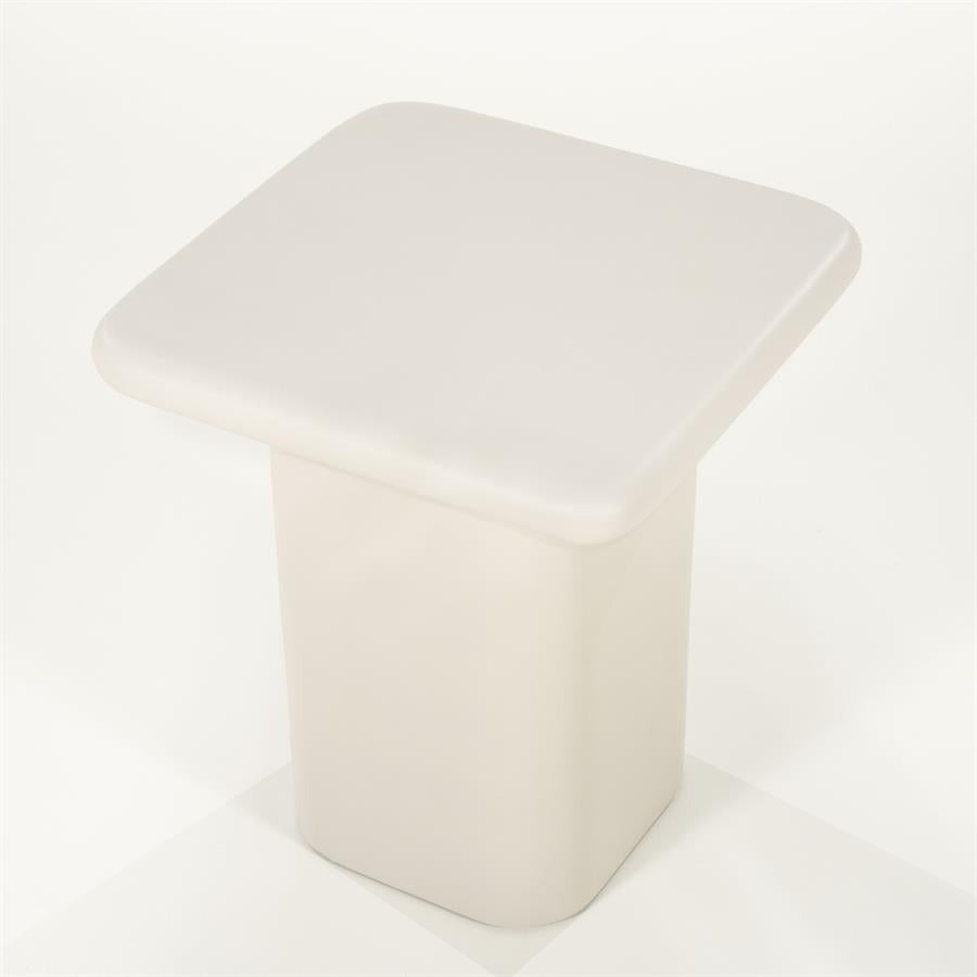 Tables Side table Siminto small 40x40x45 – beige | By Boo