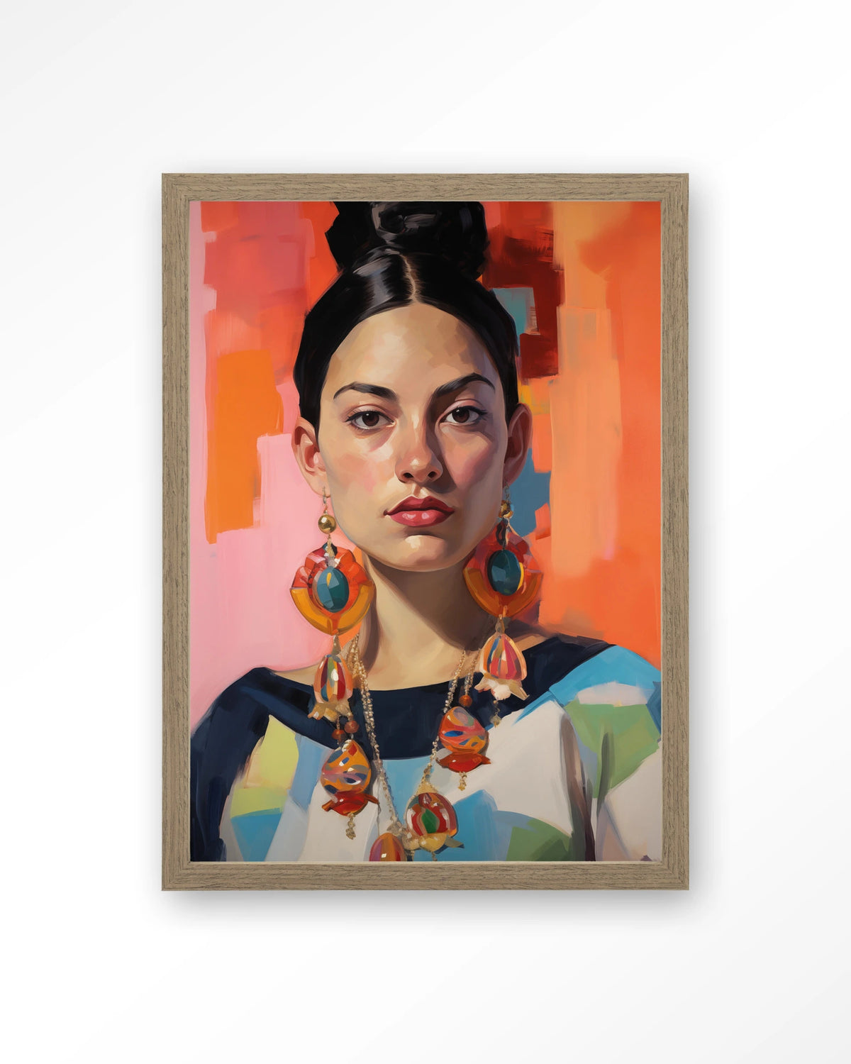 Senorita – portret van een vrouw met oorbellen – Art print – Hout bruin