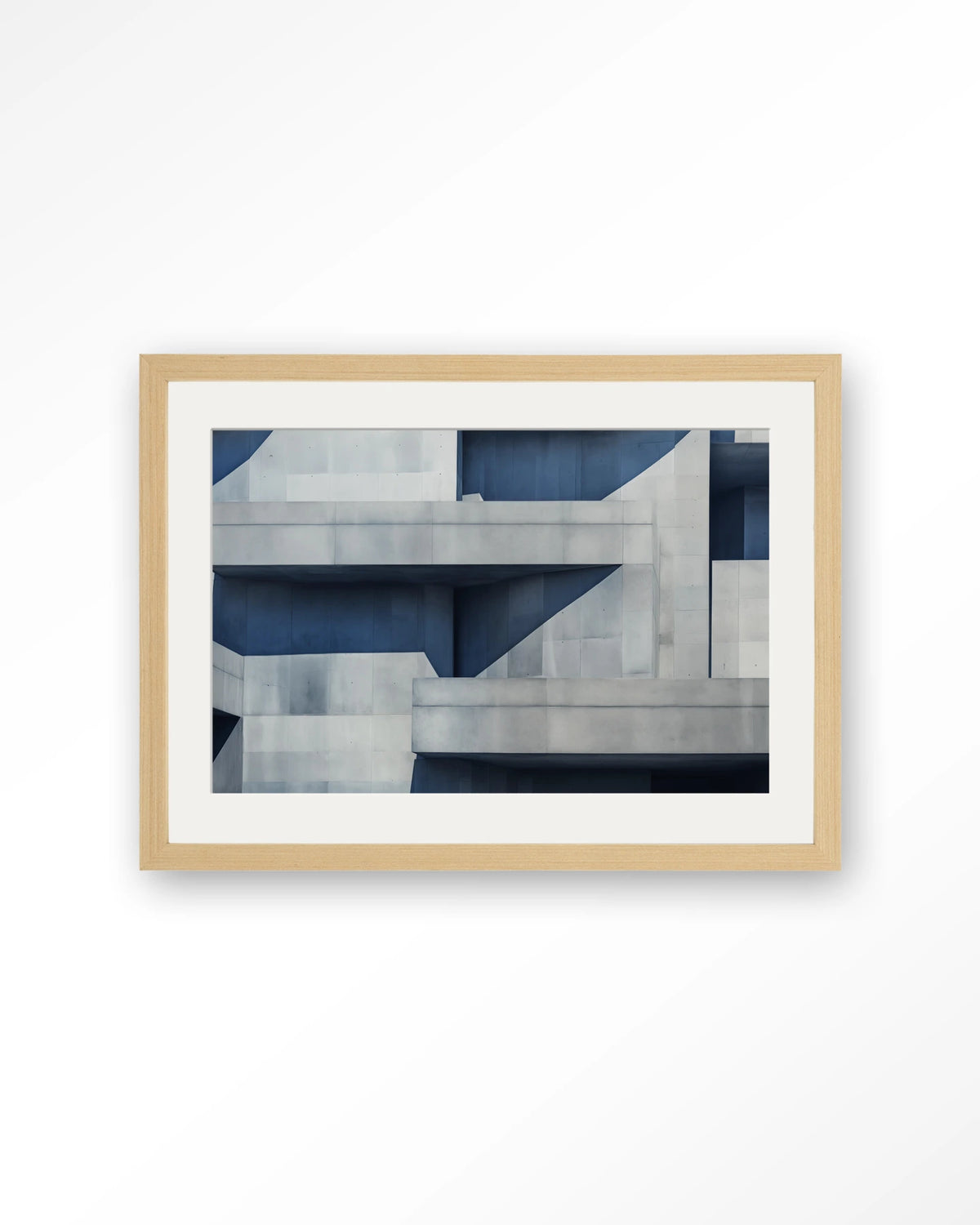 Concrete Cube – betonnen architectuur in blauw – Art print – Hout naturel + passe-partout