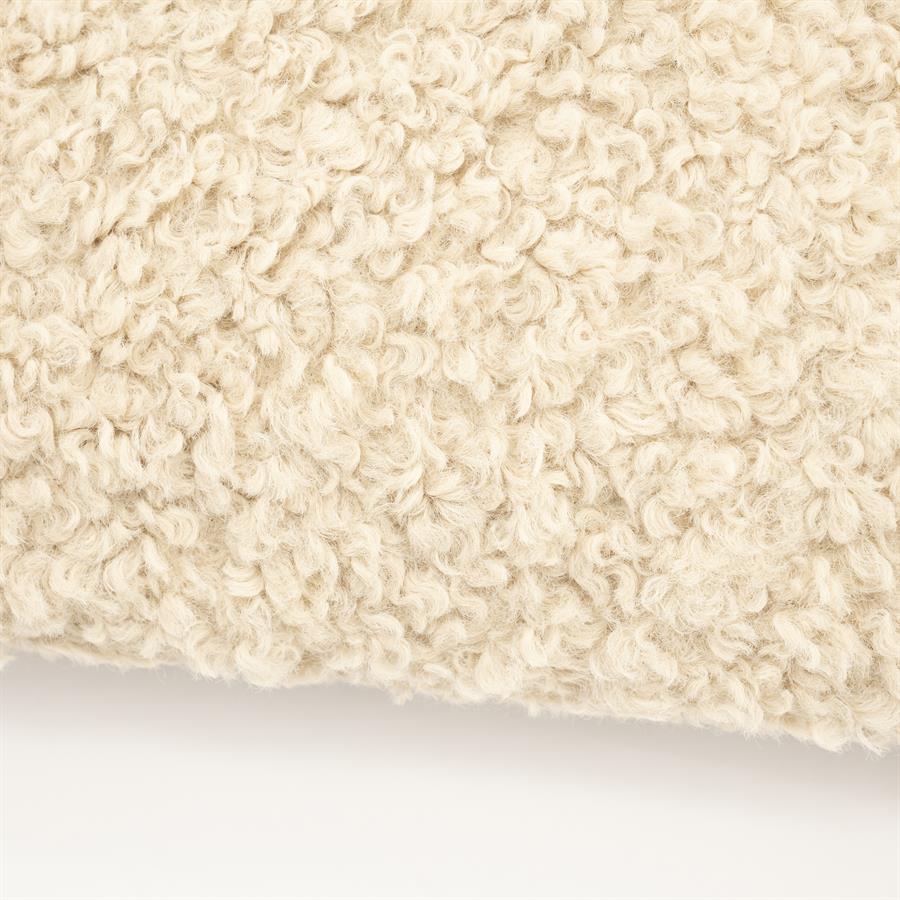 Sierkussen Teddy 45x45x12 – beige | By Boo