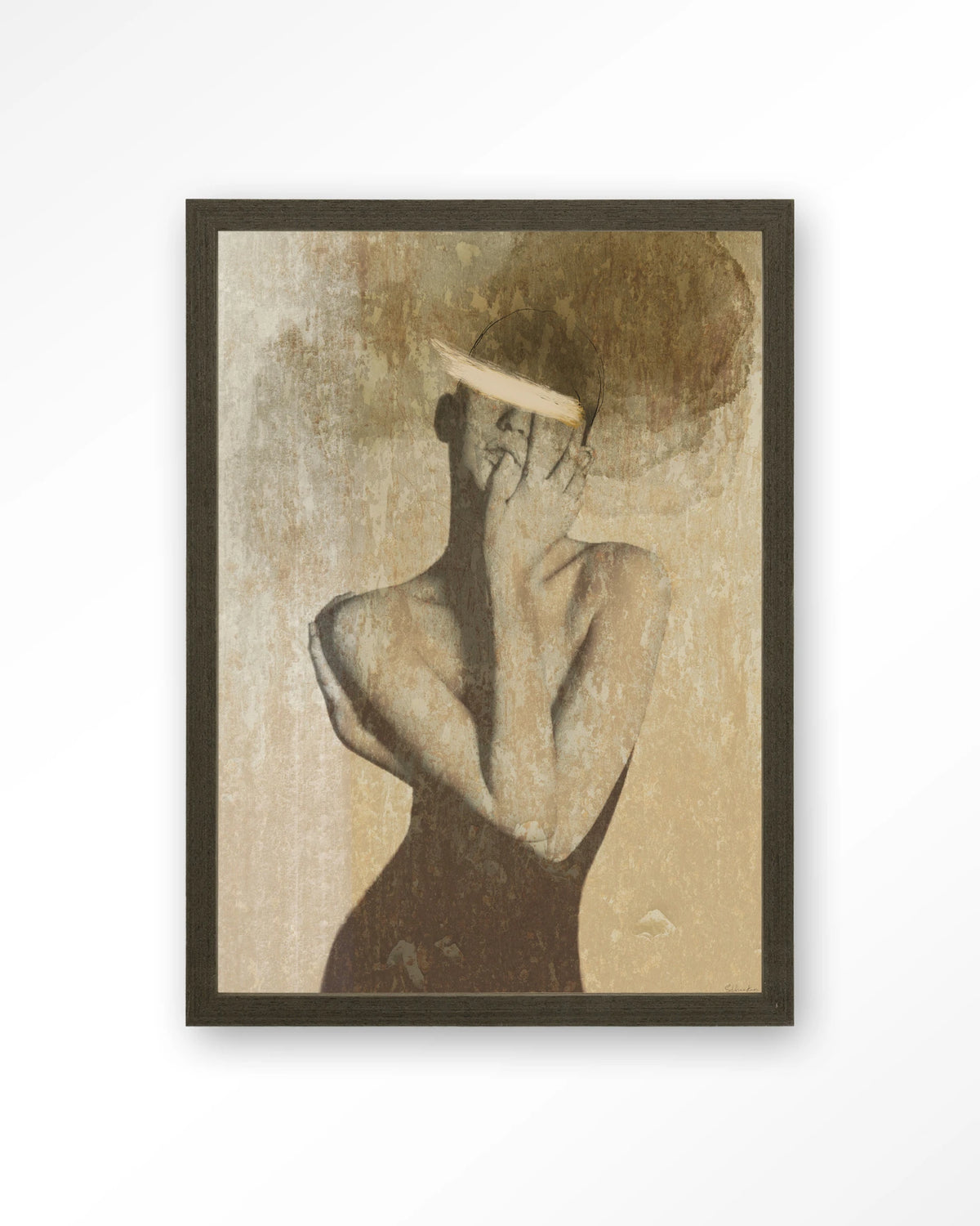 Self Love – vrouwelijk figuur in beige – Art print – Hout donkerbruin