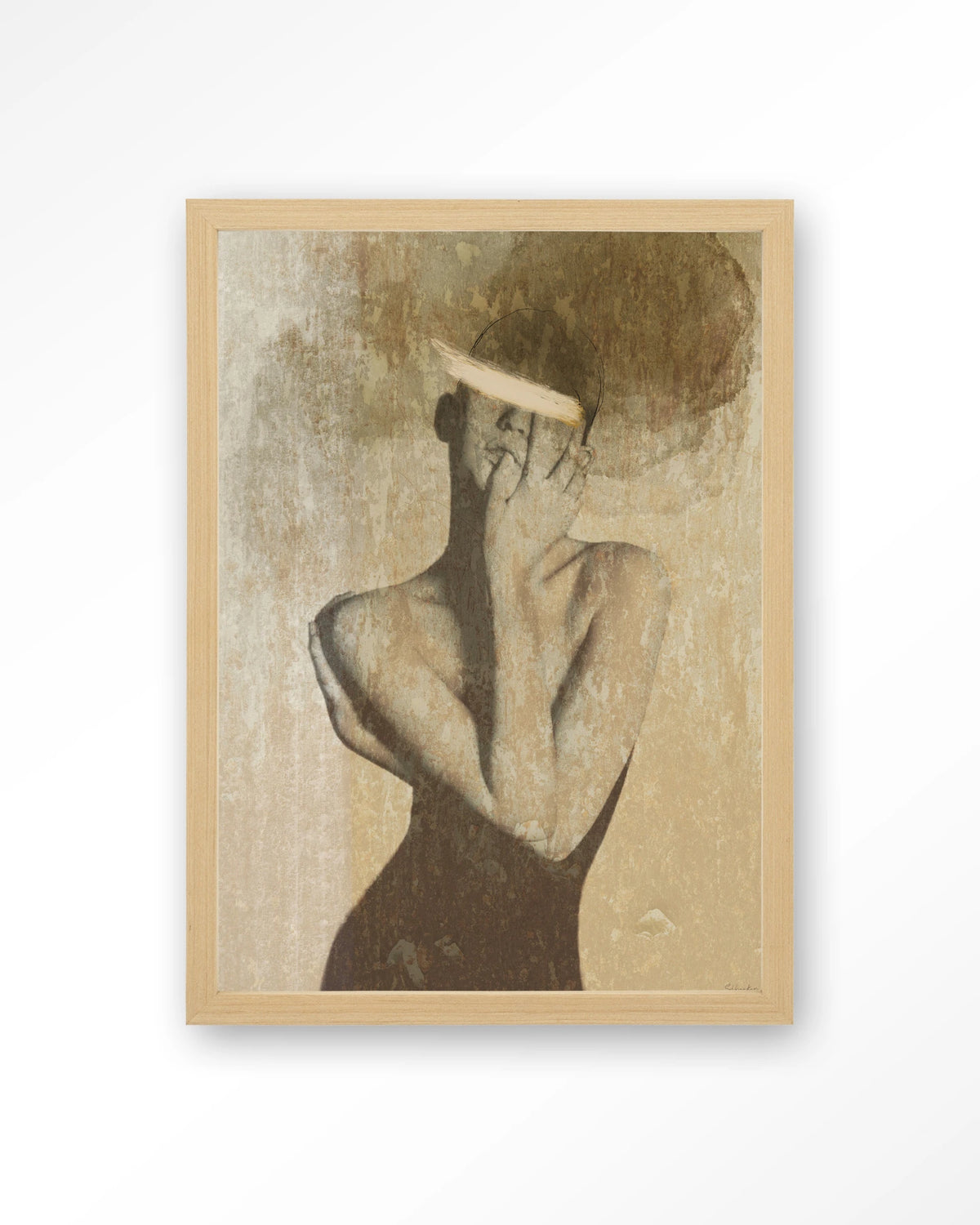 Self Love – vrouwelijk figuur in beige – Art print – Hout naturel