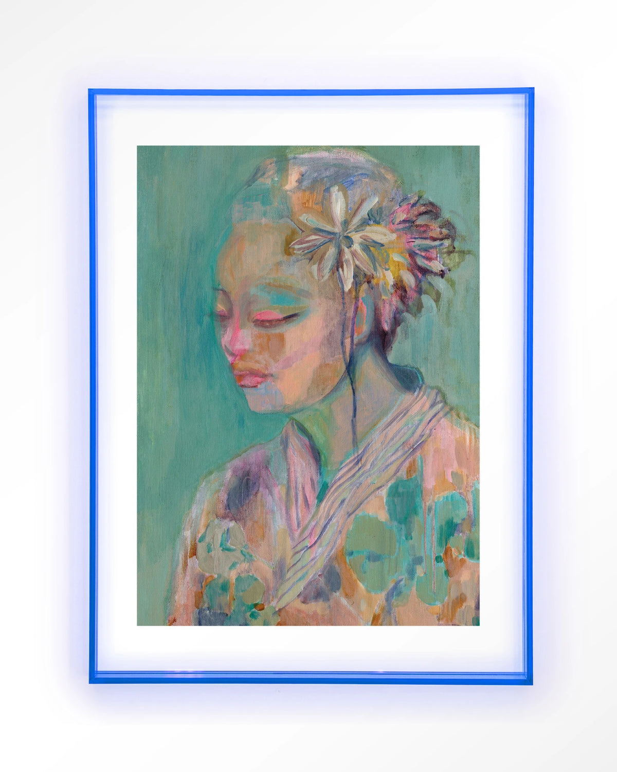 Calm – portret van vrouw met bloem in pastel – Art print – Acryl lichtblauw
