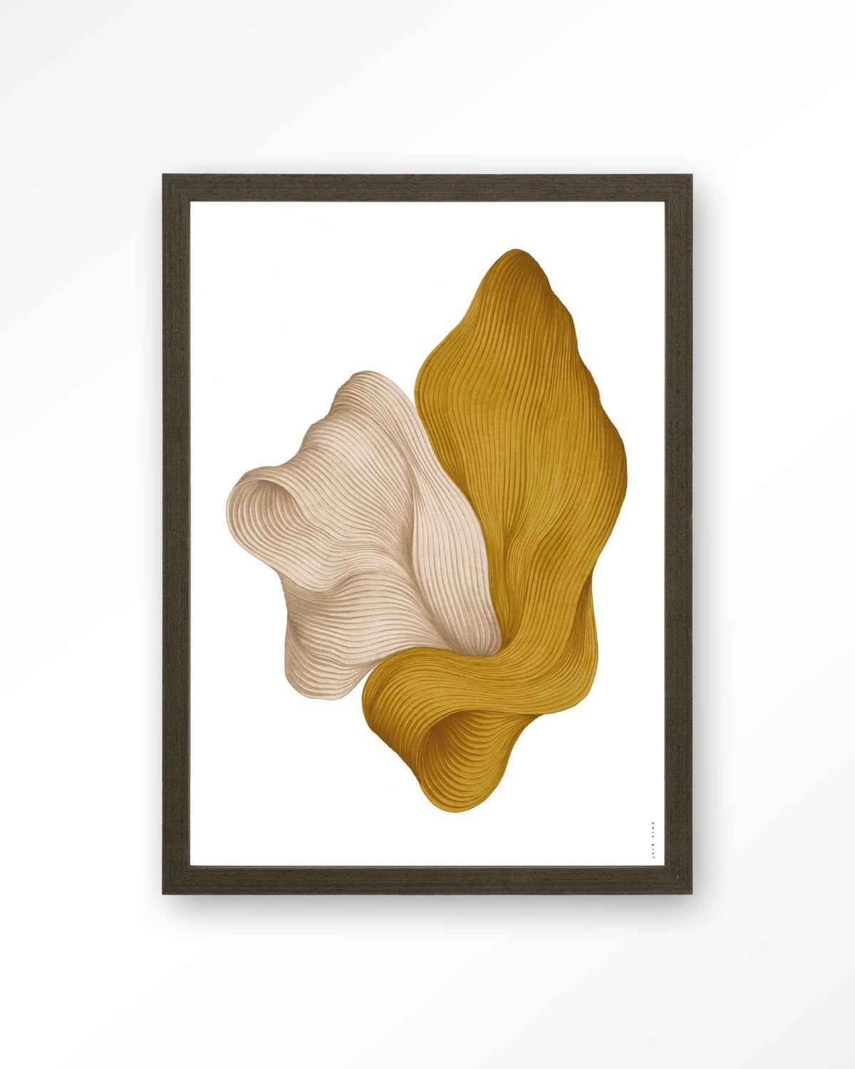 DWG-L – abstracte golvende vormen in geel en beige – Art print – Hout donkerbruin