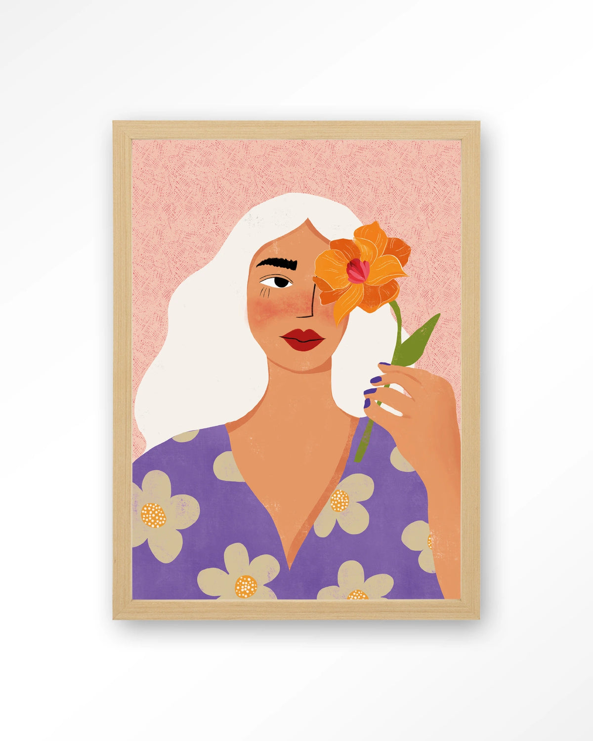 Flower Girly – vrouw met witte haren en bloem – Art print – Hout naturel