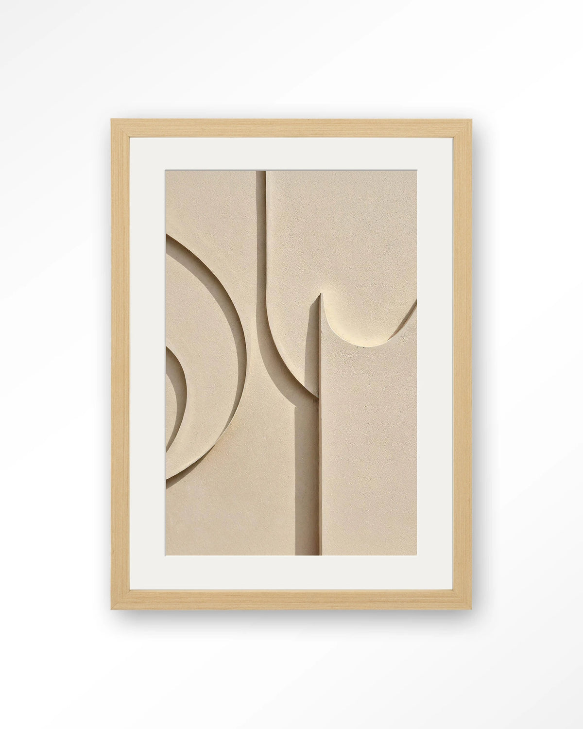 Siaa 2 – reliëf abstract in crème – Art print – Hout naturel + passe-partout