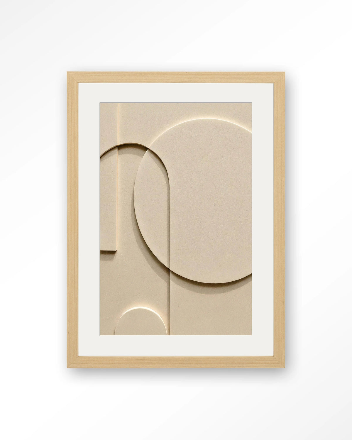 Siaa 3 – abstract reliëf in crème – Art print – Hout naturel + passe-partout