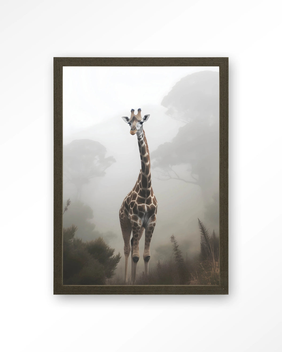 Giraffe Mist – giraf in de mist – Art print – Hout donkerbruin